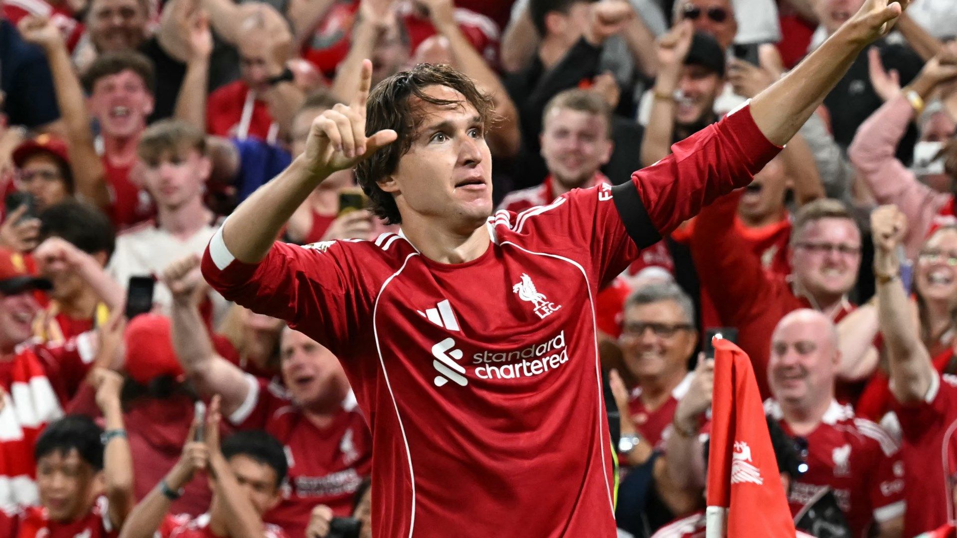 أعرب فيديريكو كييزا عن رضاه عن أداء ليفربول البطولي ضد بورنموث، بينما يناقش أرني سلوت مستقبله
