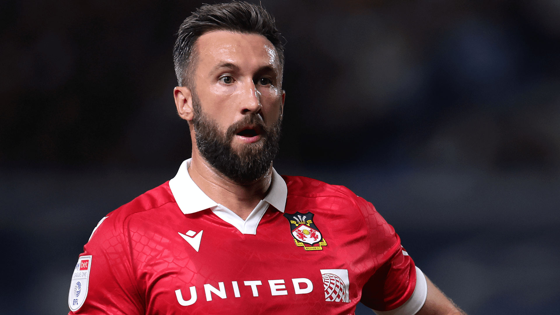 جوش وينداس يُعيد النظر في ادعاءات بالمر بشأن مانشستر سيتي بعد تألقه في كأس كاراباو وتحذير "الابتعاد"