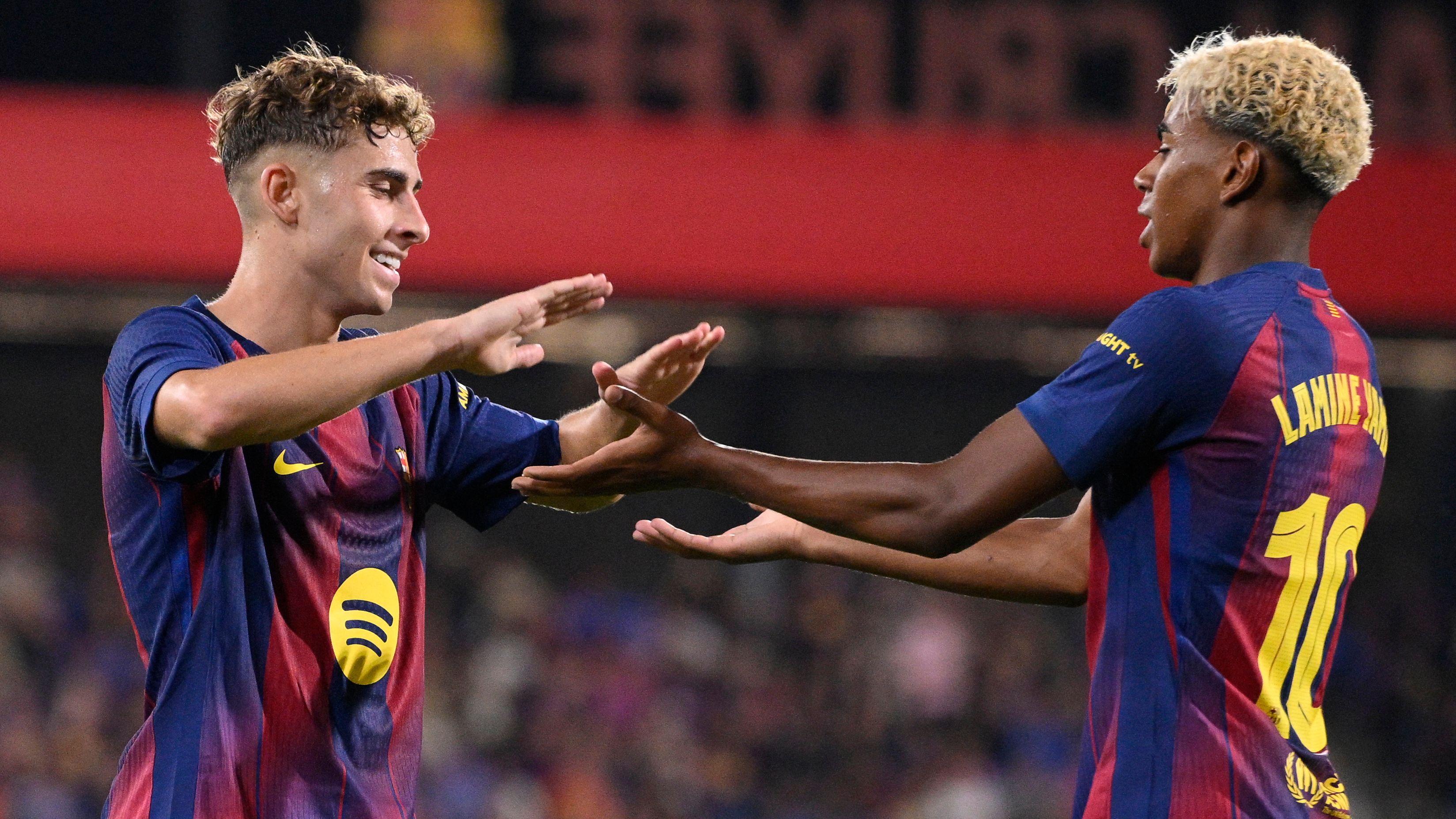الدوري الإسباني يستعد لمواجهة تاريخية في ميامي: برشلونة وفياريال يتطلعان إلى مباراة حاسمة في الولايات المتحدة