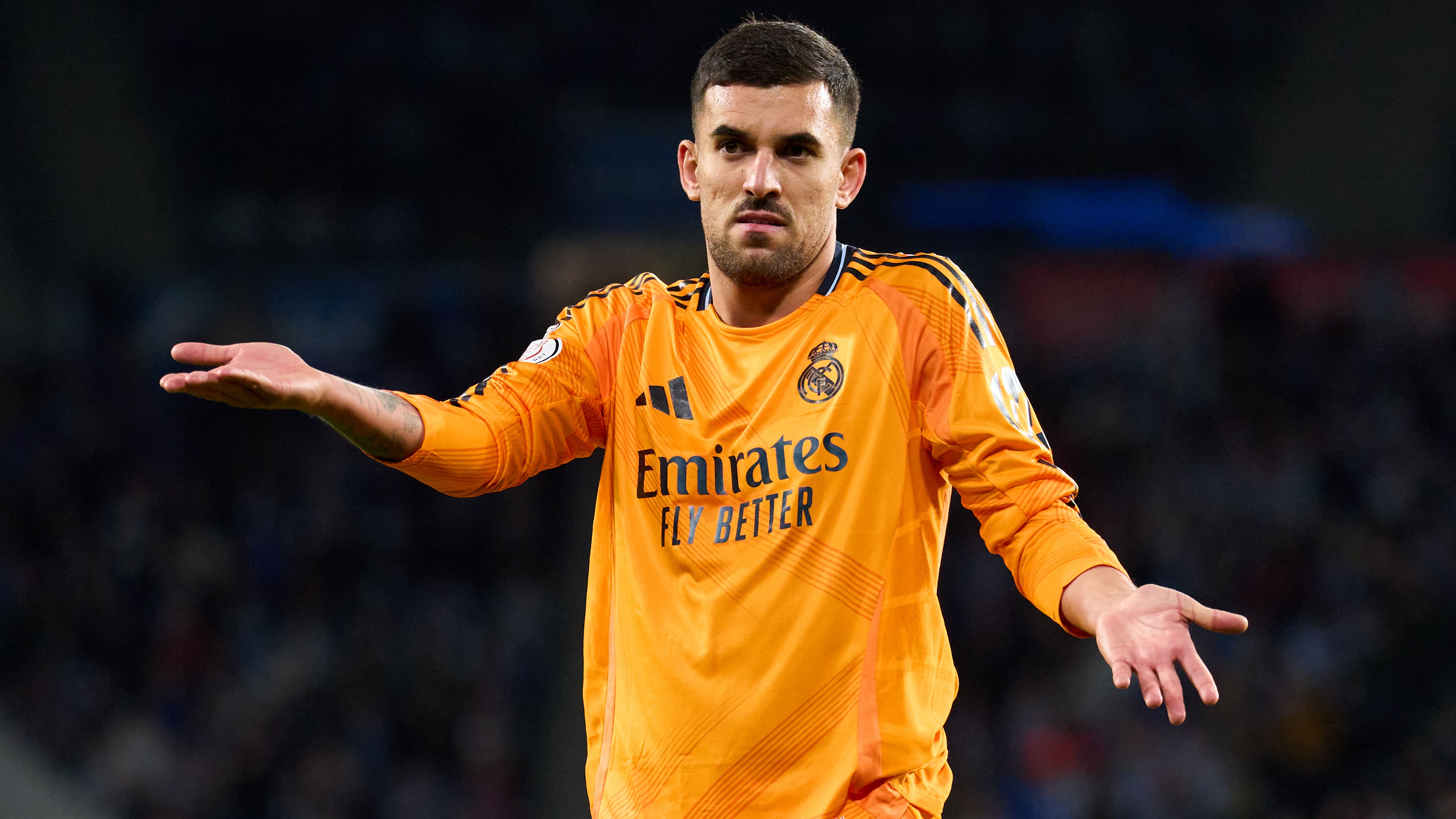 ريال بيتيس يسعى لضم لاعب وسط ريال مدريد في ظل غياب إيسكو الطويل