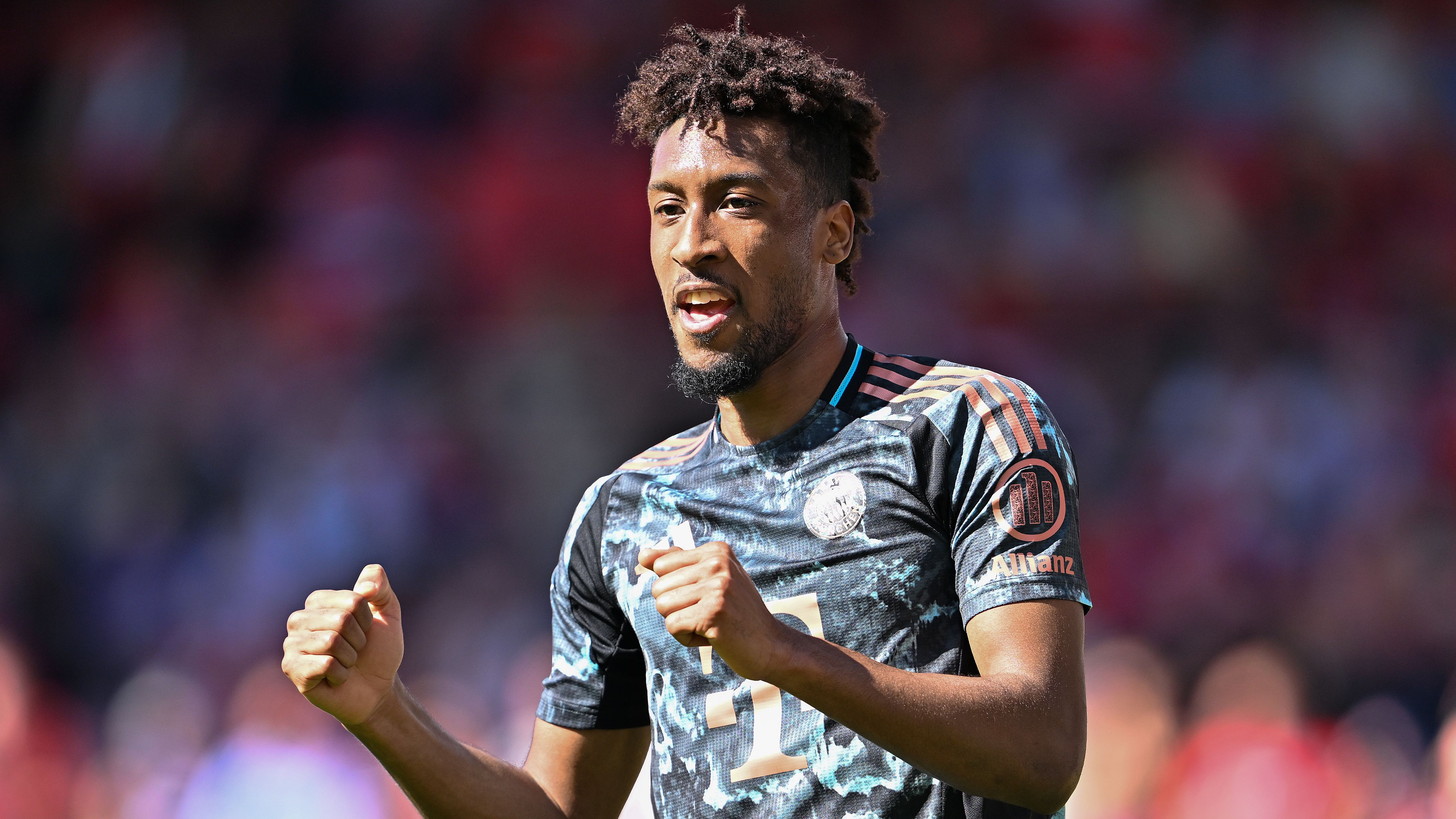 كينغسلي كومان يقترب من الانتقال إلى النصر السعودي مقابل 30 مليون يورو، ويلتقي مجددًا بكريستيانو رونالدو في بايرن ميونيخ