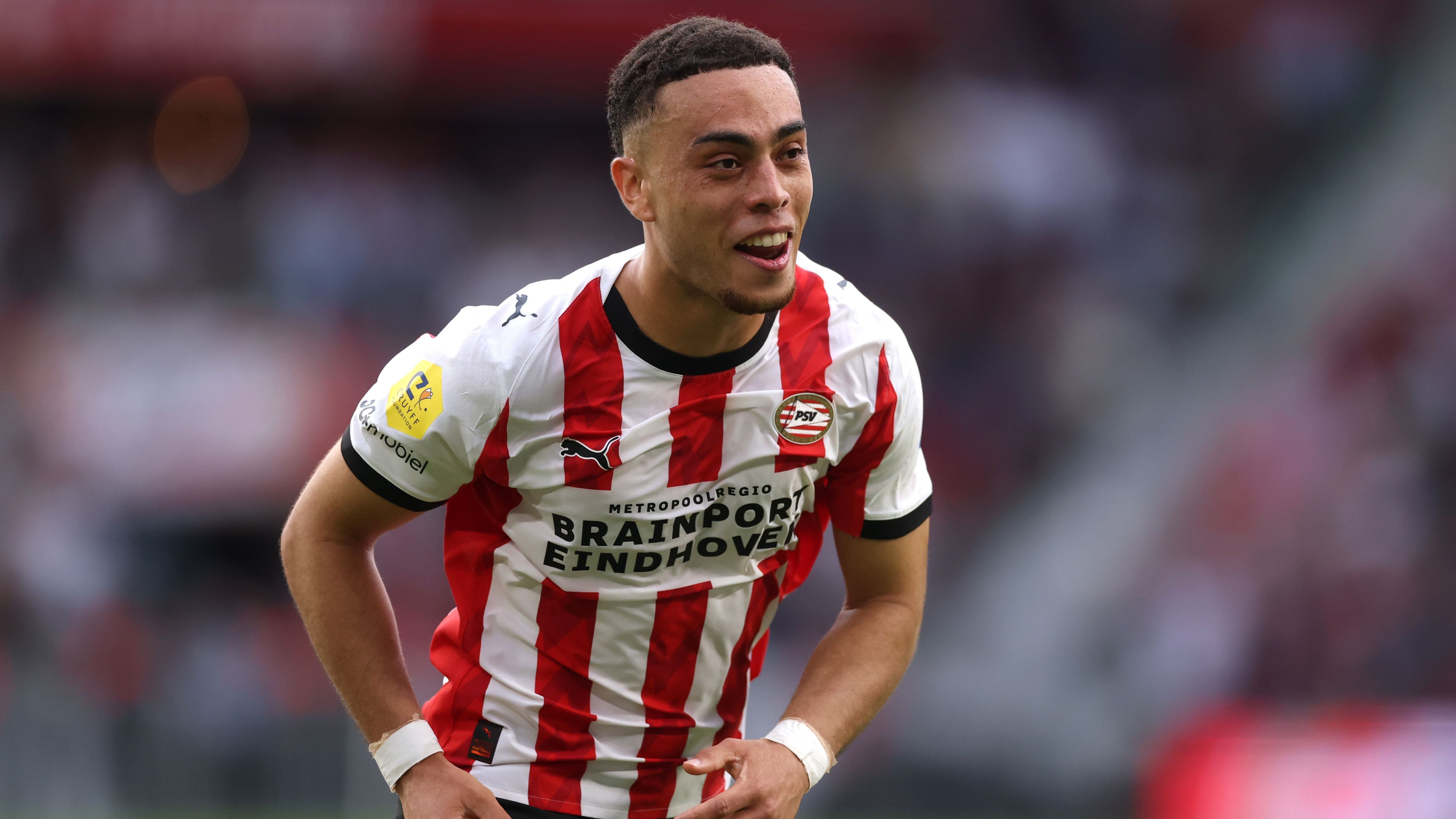 "لقد مر وقت طويل منذ أن رأيناه" - يقول أليكسي لالاس، أيقونة منتخب الولايات المتحدة الأمريكية، إن فولارين بالوجون لا يزال بإمكانه أن يكون المهاجم رقم 1، لكن هناك حاجة ماسة إلى الاستعجال مع اقتراب كأس العالم