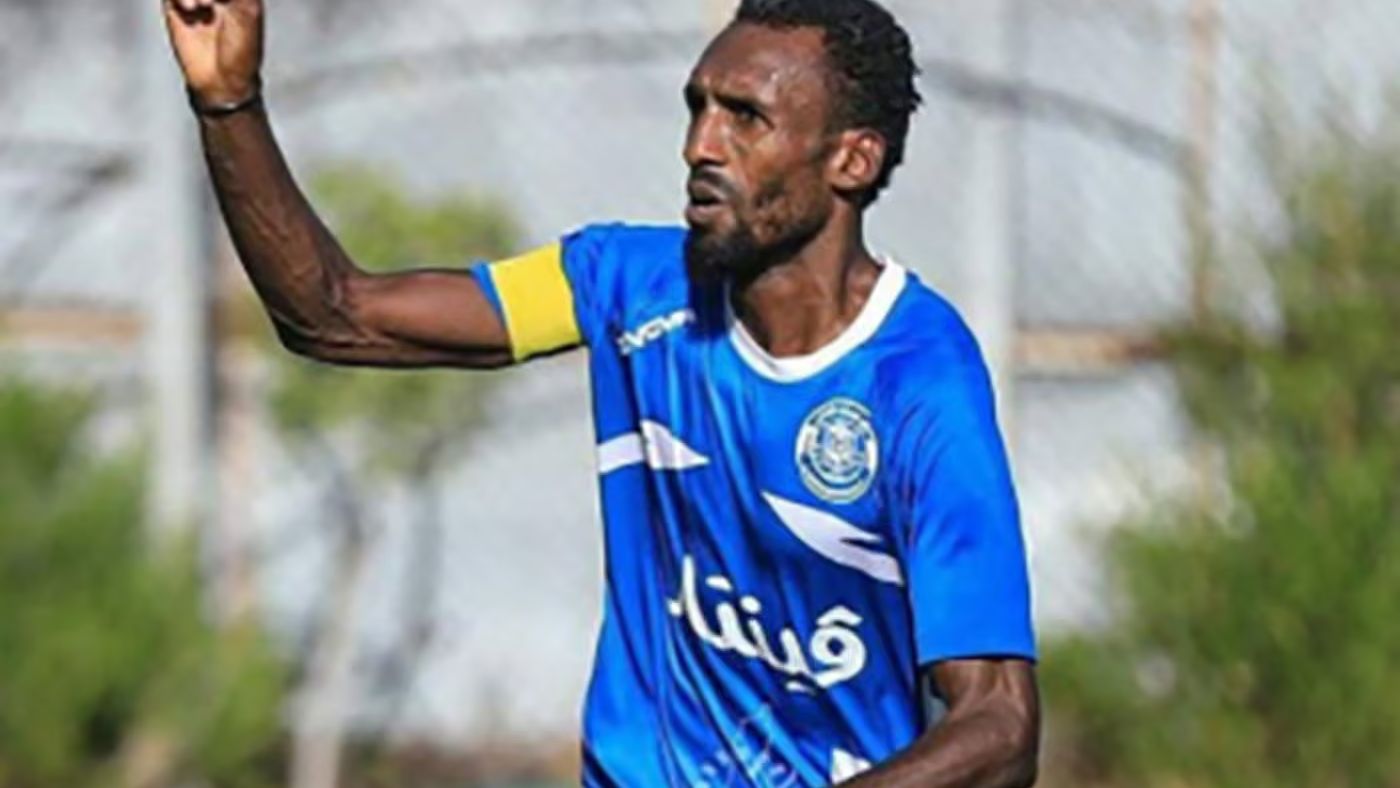 محمد صلاح ينتقد الاتحاد الأوروبي لكرة القدم بعد وفاة "بيليه الفلسطيني" وسط الصراع المستمر مع إسرائيل