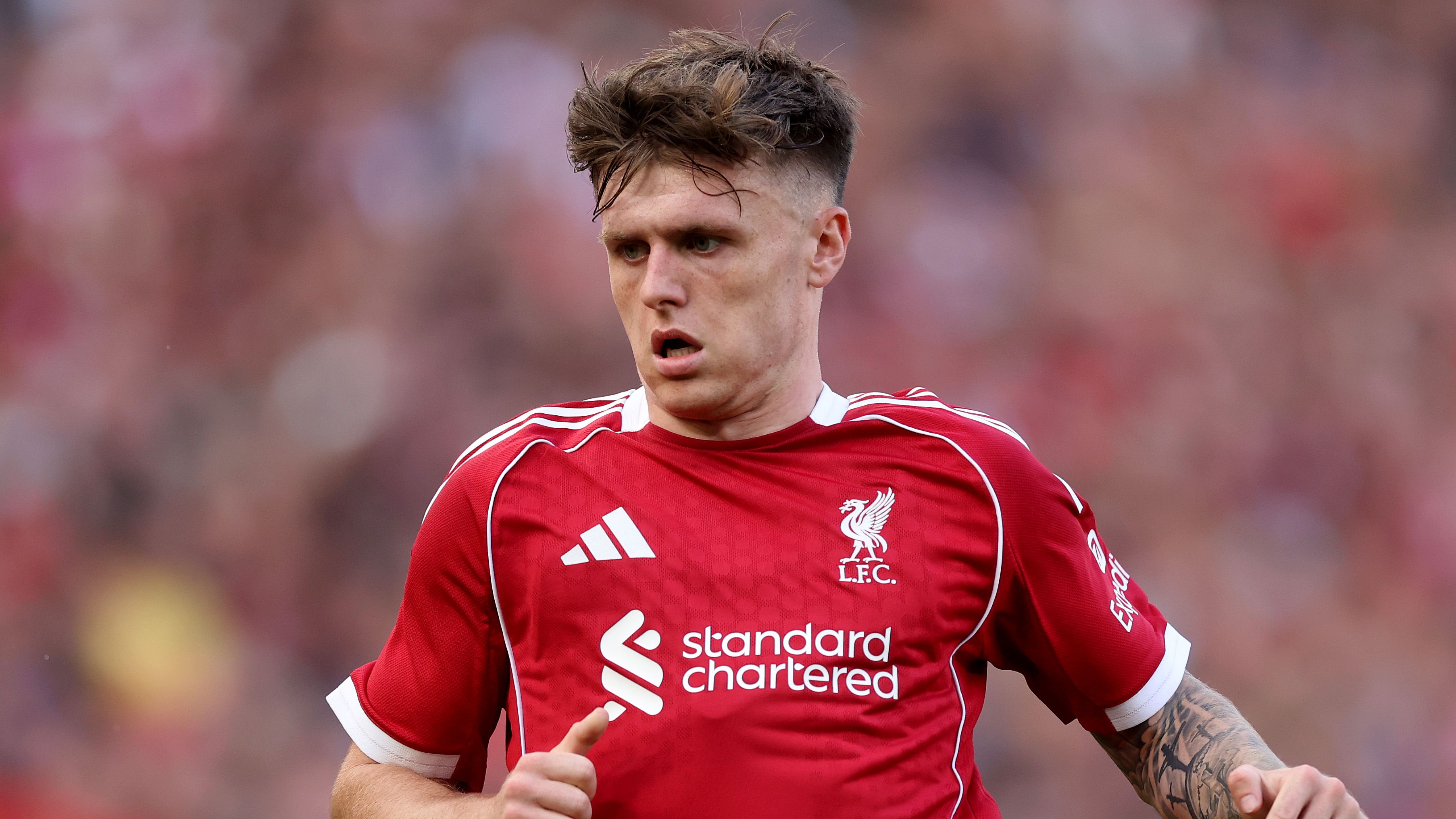 ليدز مرتبط بانتقال مفاجئ لجناح ليفربول بقيمة 20 مليون جنيه إسترليني قبل بداية موسم الدوري الإنجليزي الممتاز 2025-26