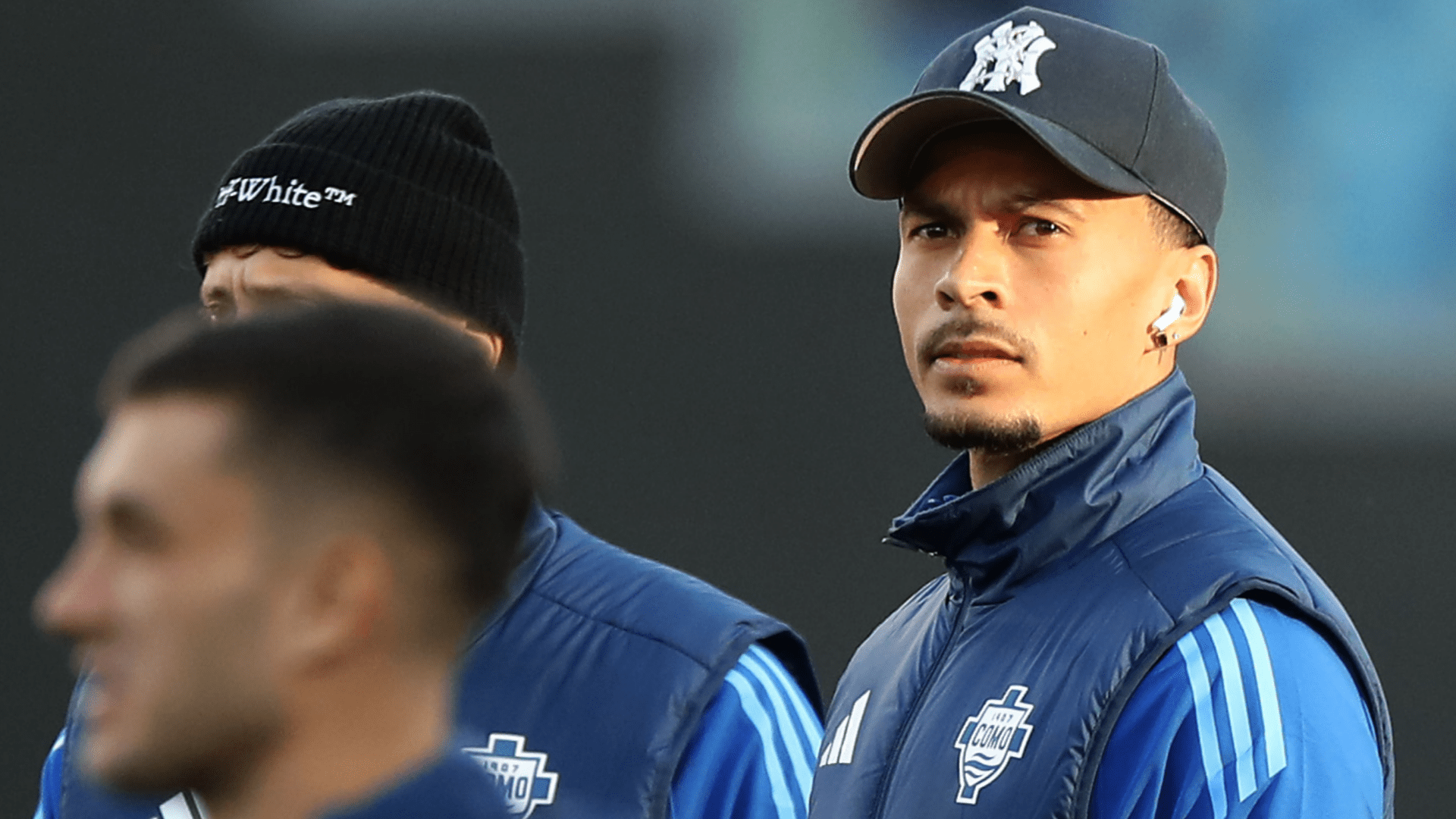معاناة ديلي آلي مع كومو: زميله السابق يكشف عن رؤاه، ويلقي باللوم جزئيًا على جوزيه مورينيو في تراجع مسيرته