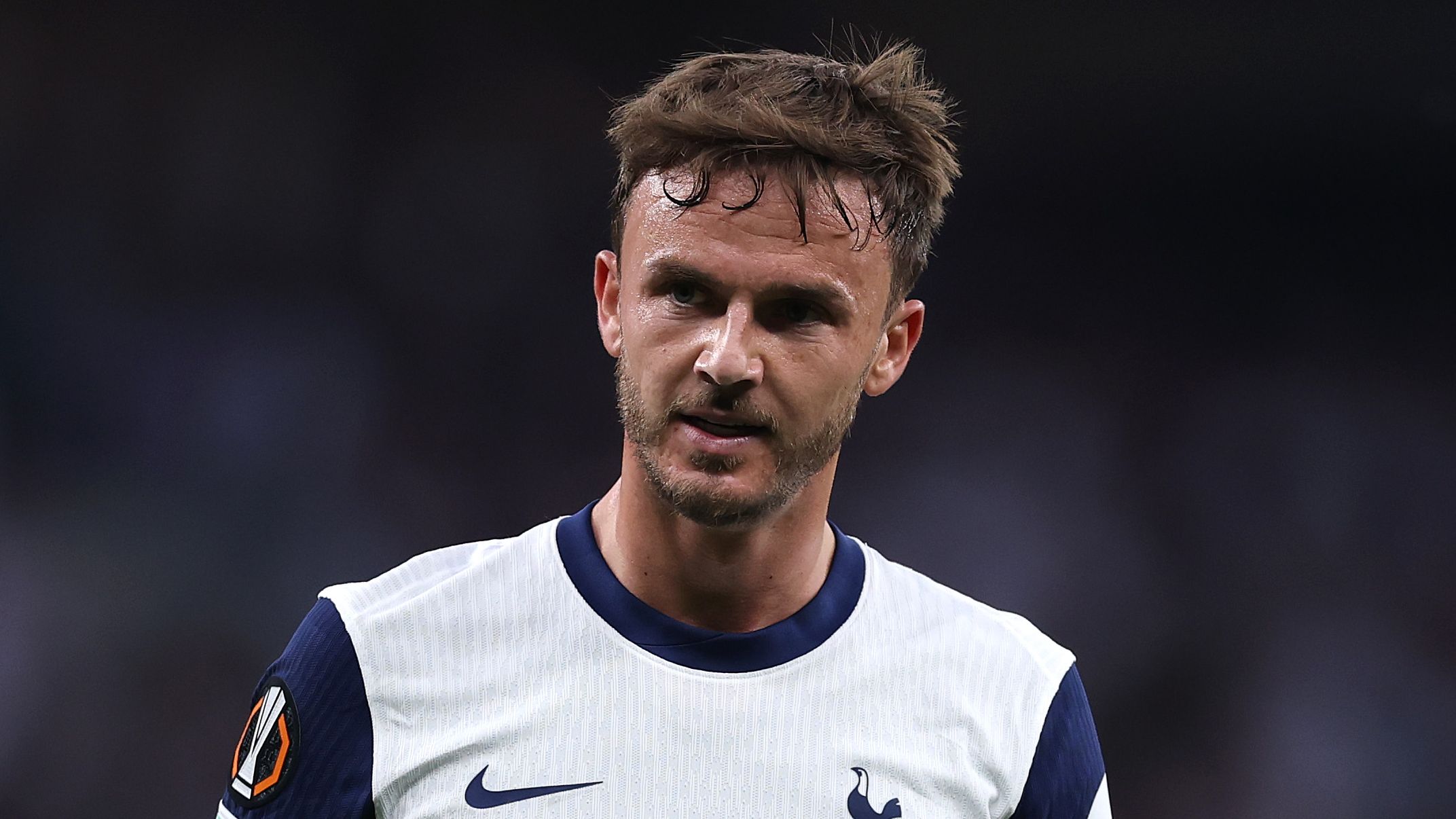 جيمس ماديسون، لاعب توتنهام، يواجه انتكاسة جديدة بسبب الإصابة، حيث شوهد وهو يستخدم العكازات بعد مباراة نيوكاسل الودية بعد أيام قليلة من تعافيه.