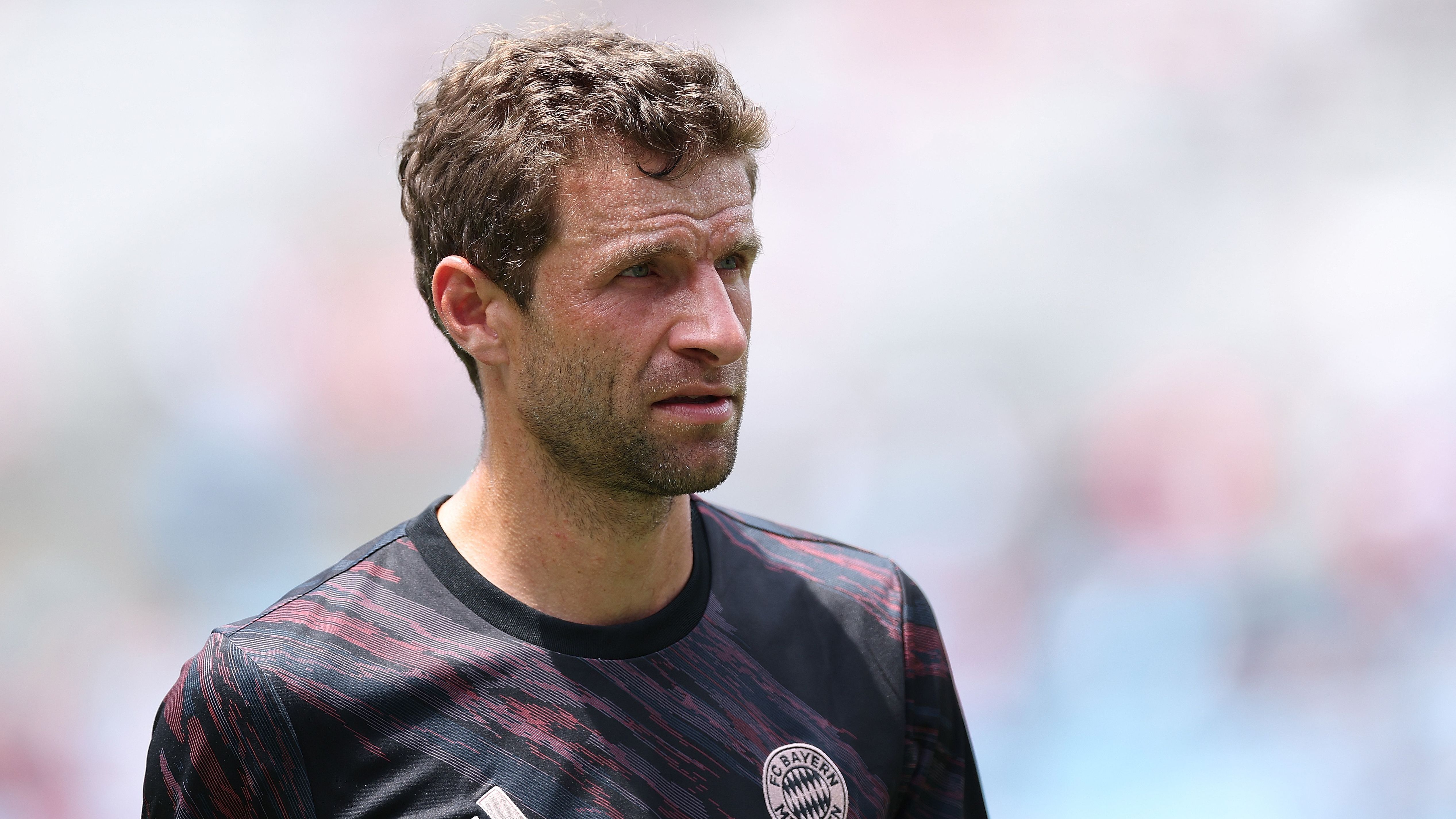"إنه يحب التحدي" - أشاد جيرمين جونز، لاعب منتخب الولايات المتحدة السابق، بإمكانيات أسطورة بايرن ميونيخ توماس مولر مع فريق فانكوفر وايتكابس والدوري الأمريكي لكرة القدم.