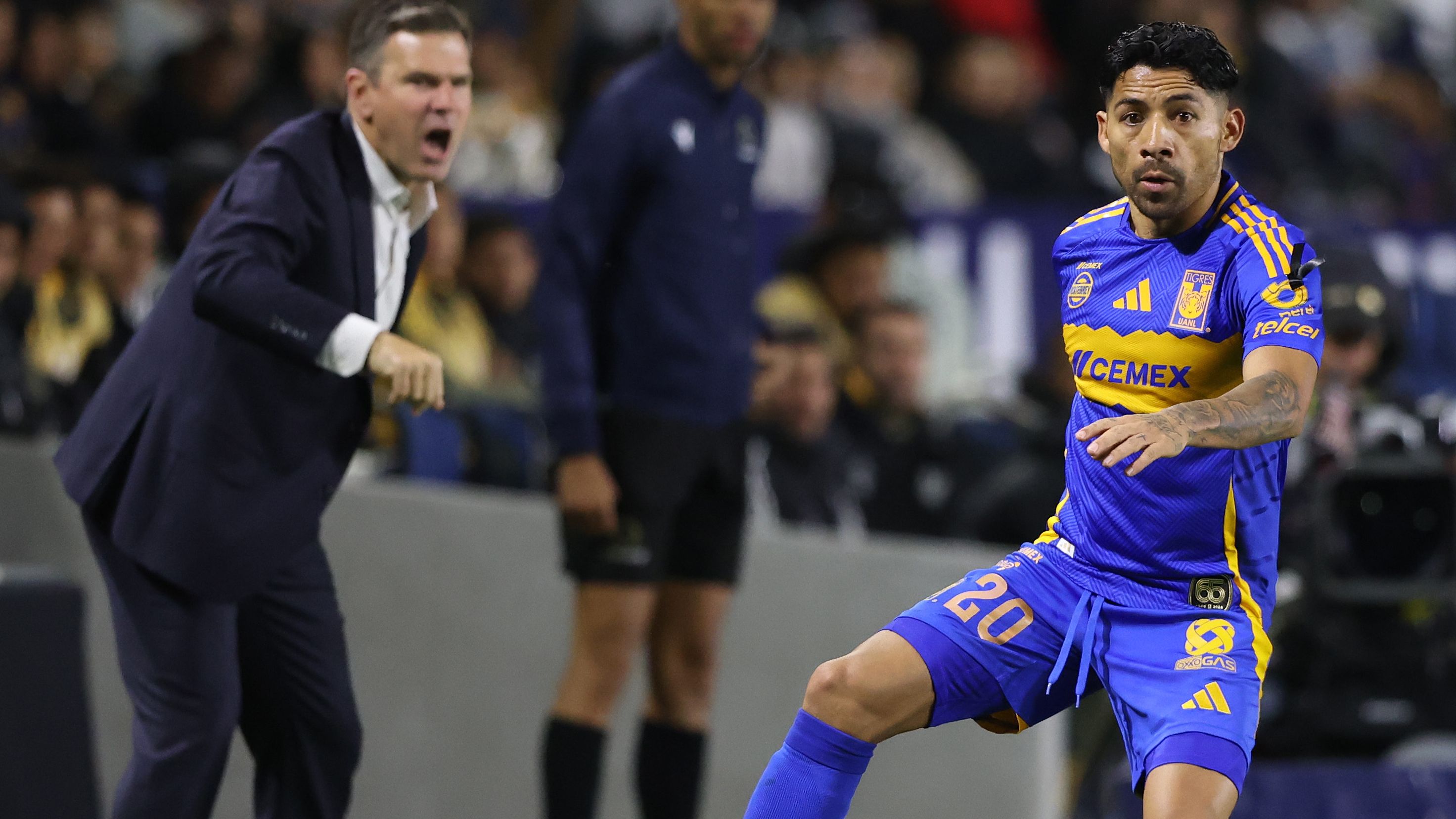 انضم خافيير أكينو، لاعب نادي تيغريس، إلى أصوات رابطة الدوري المكسيكي الممتاز في انتقاد عدم التوازن في كأس الدوري
