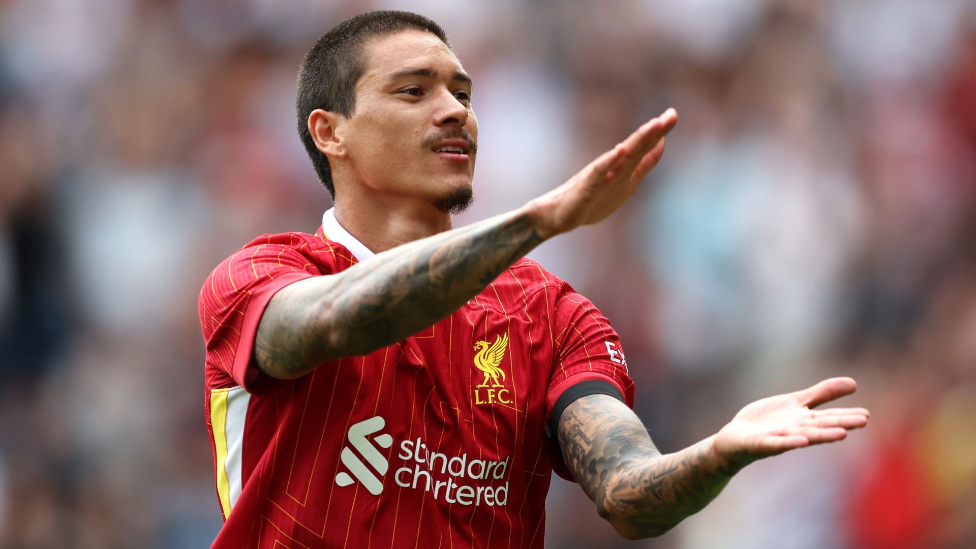 نجم ليفربول نونيز يبرز كهدف للانتقالات الصيفية في الدوري الإنجليزي الممتاز وسط اهتمام متجدد من النادي