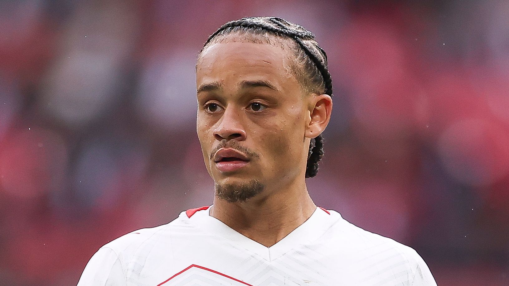 لايبزيغ يستهدف ضم لاعب من ليدز يونايتد مقابل 26 مليون يورو كبديل لتشافي سيمونز الذي ارتبط اسمه بالانتقال إلى تشيلسي