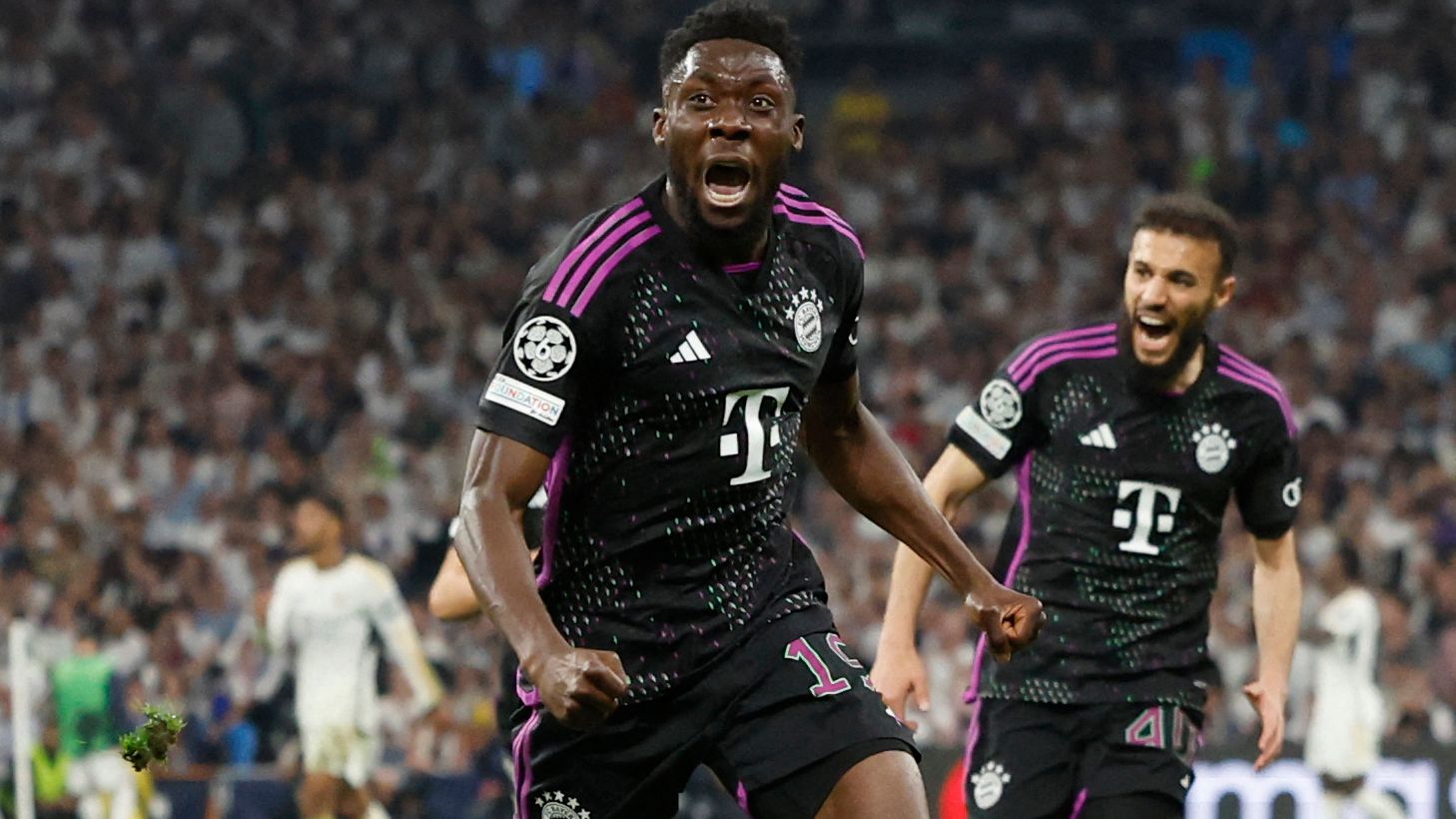 ألفونسو ديفيز، لاعب بايرن ميونيخ، سعيد باستئناف الجري في الهواء الطلق في رحلة تعافي ثابتة
