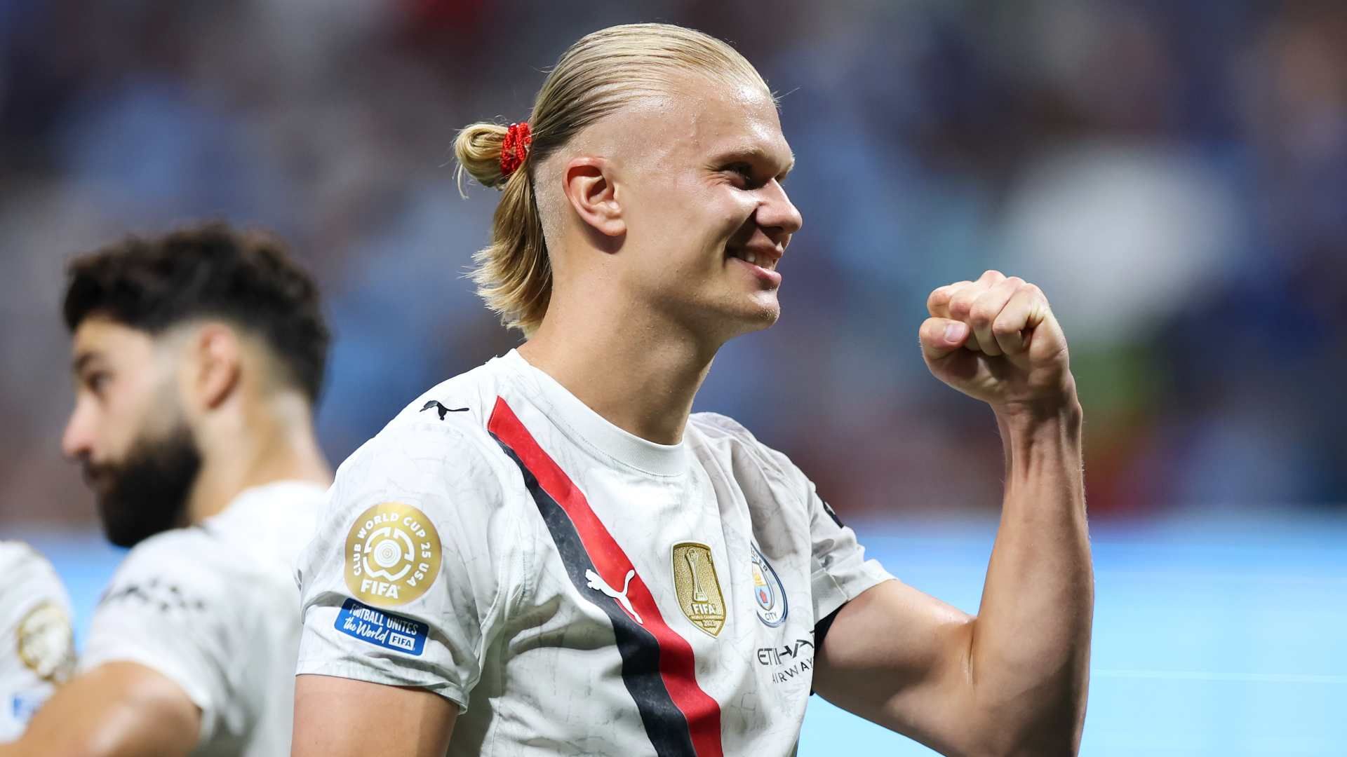 ليونيل ميسي وديفيد بيكهام يفكران في مستقبل إيرلينج هالاند في الدوري الأمريكي بينما يترك مهاجم مانشستر سيتي الباب مفتوحًا للانتقال إلى الولايات المتحدة