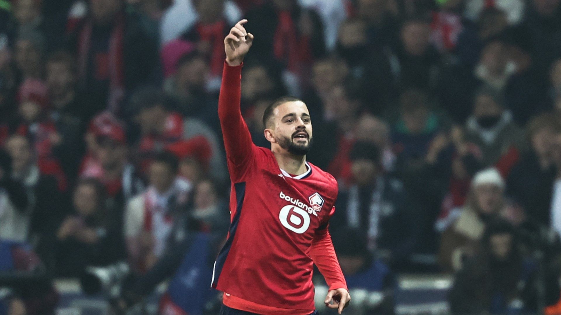 يوفنتوس يفكر في ضم إيدون زيجروفا لاعب ليل كبديل محتمل لنيكو جونزاليس وسط اهتمام أتالانتا مدريد
