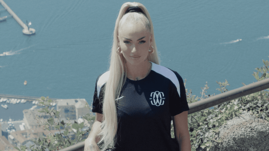 أليشا ليمان تقود كومو إلى المركز الثالث في كأس السيدات، وتكريمها بصورة خاصة بعد الفوز على أتلتيكو مدريد