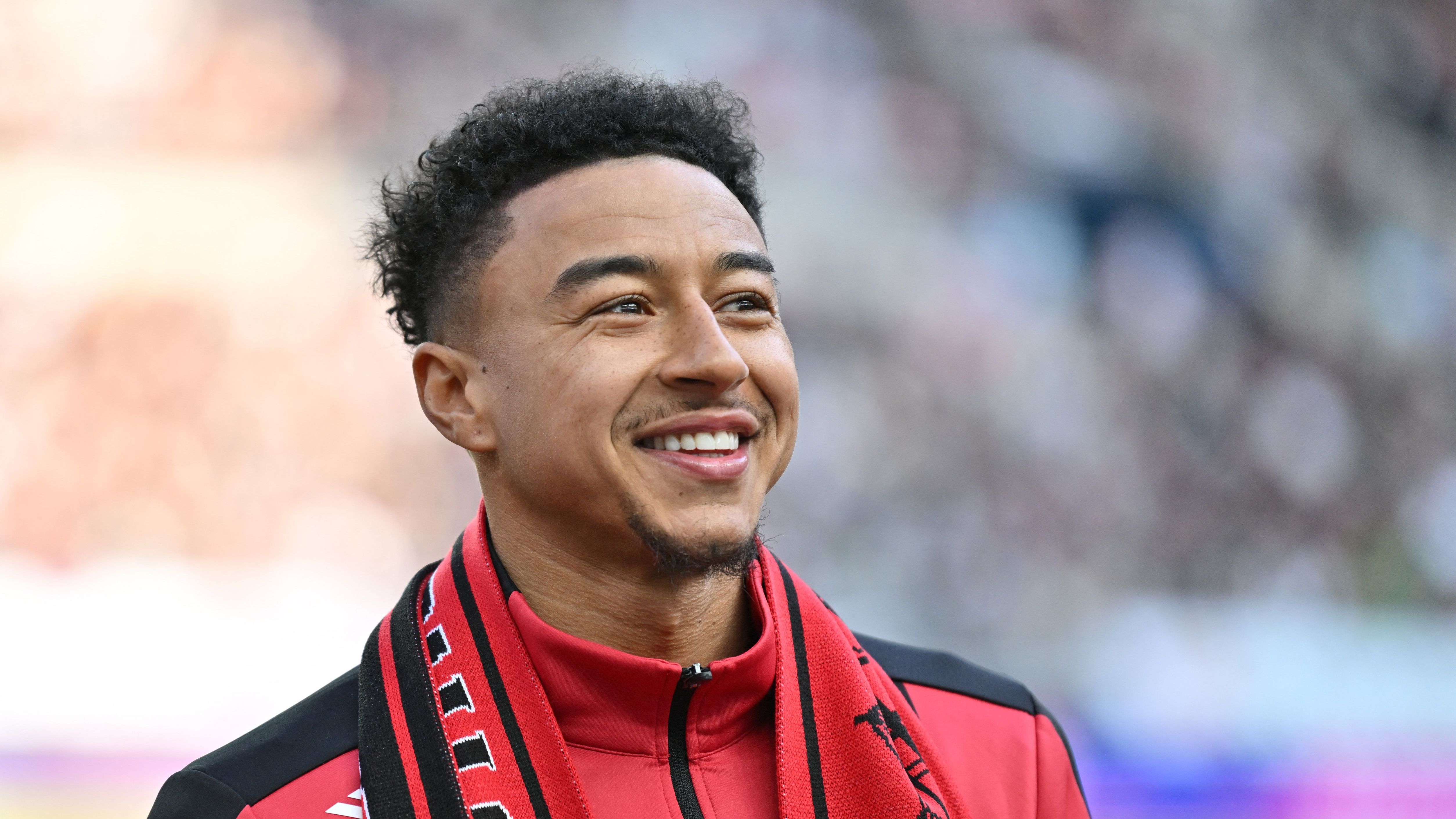 جيسي لينجارد، نجم مانشستر يونايتد السابق، يحصل على جائزة أفضل لاعب في الدوري الكوري الجنوبي بعد فترة رائعة قضاها مع نادي إف سي سيؤول