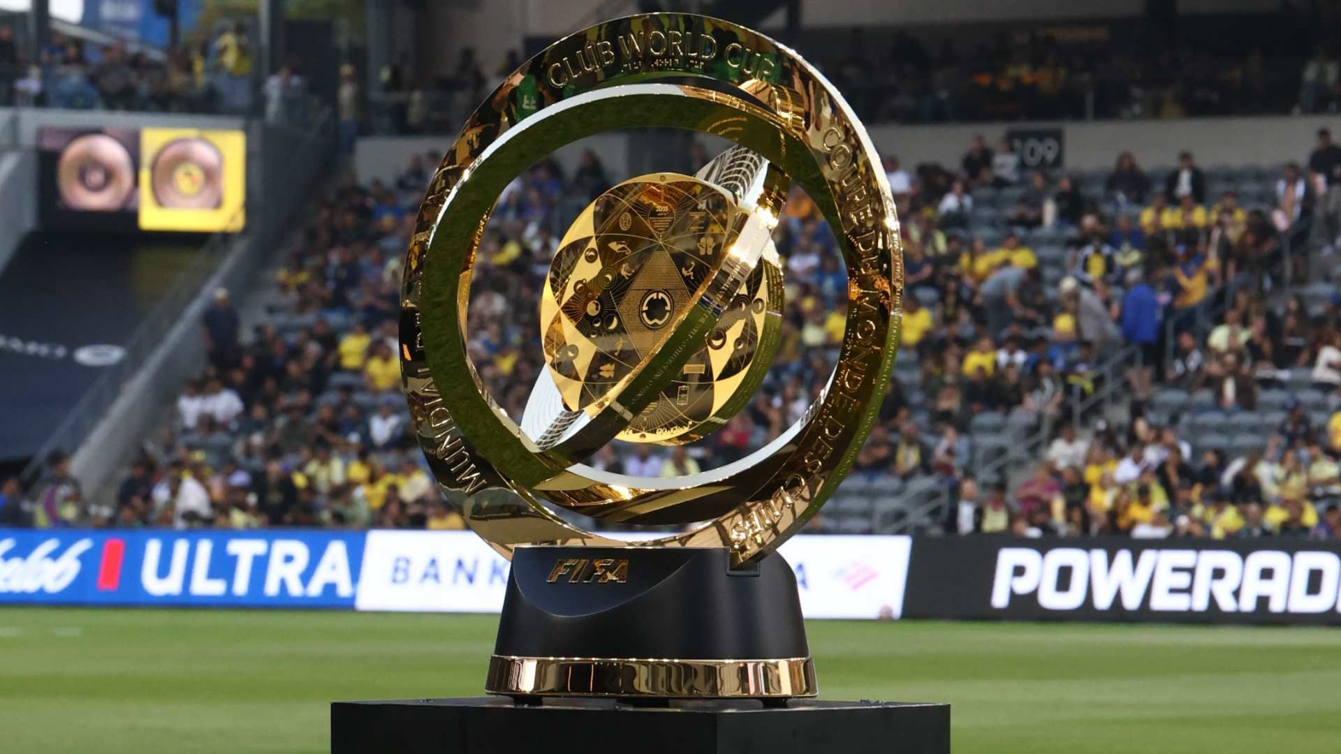 ريال مدريد يدعو إلى إصلاحات إضافية لنظام كأس العالم للأندية بينما يدرس الاتحاد الدولي لكرة القدم (فيفا) زيادة وتيرة الاستضافة
