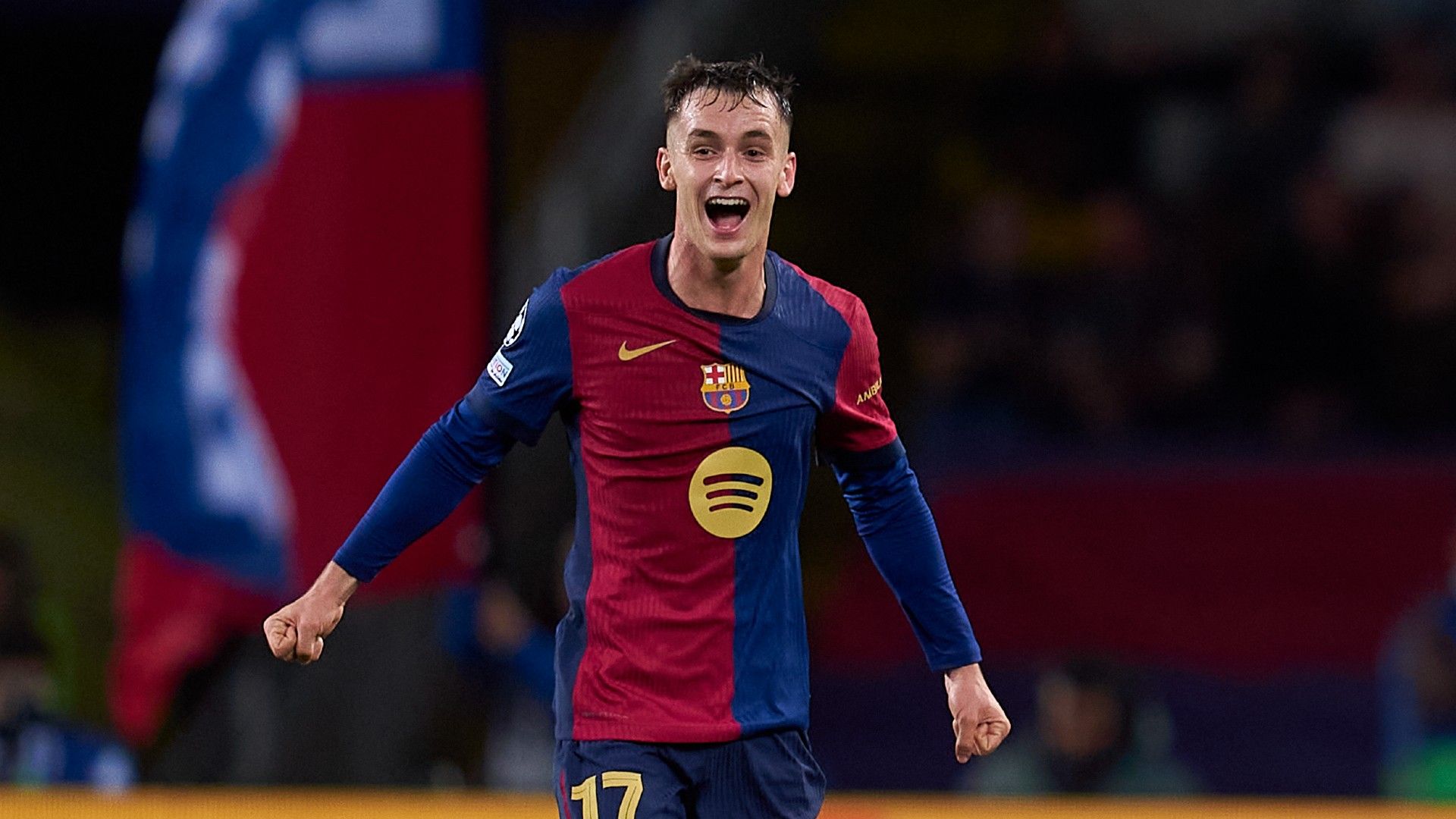 وست هام يونايتد وولفرهامبتون واندررز يتنافسان على لاعب وسط برشلونة بقيمة 30 مليون يورو