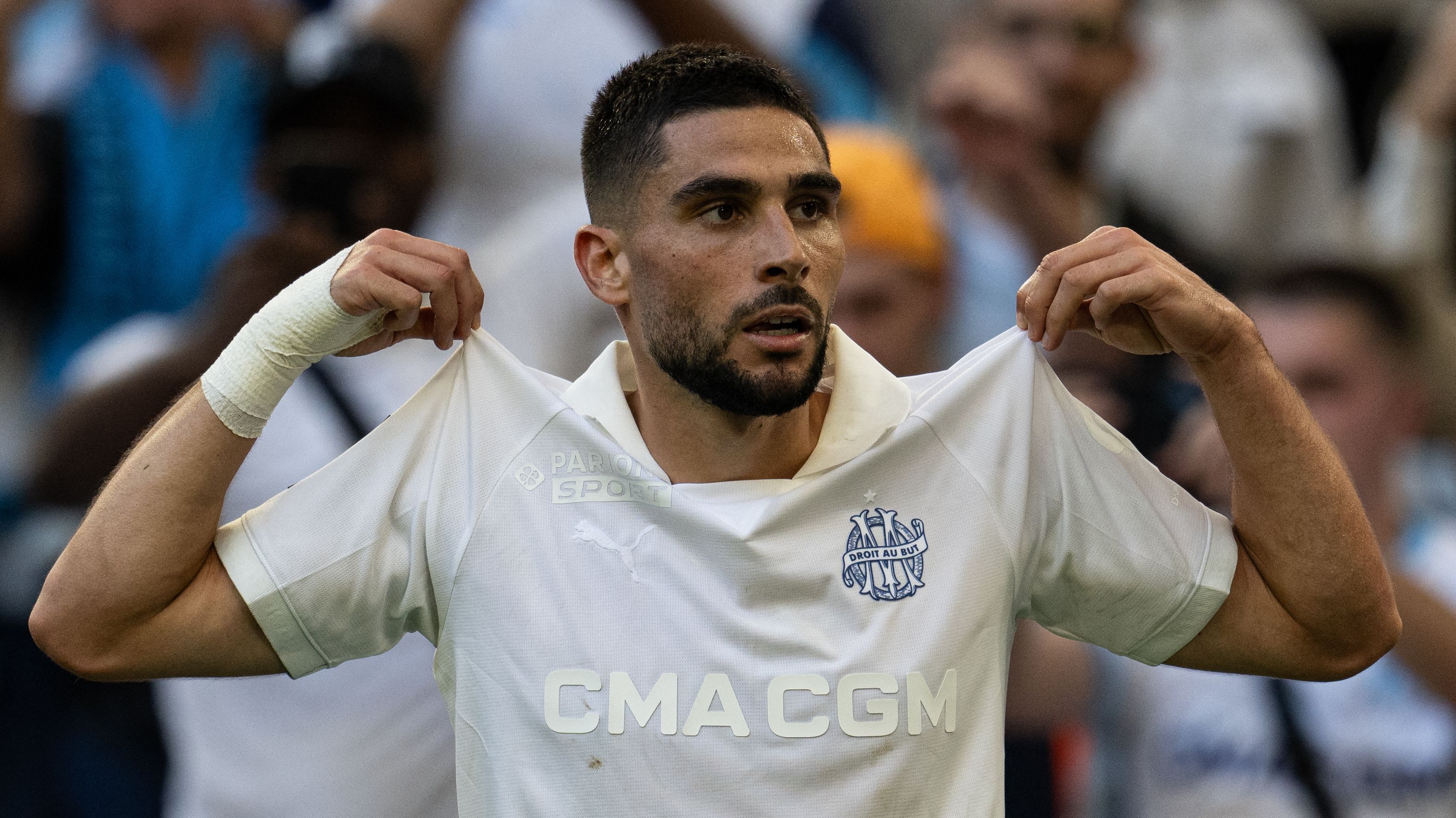عودة محتملة لنيل موباي إلى الدوري الإنجليزي الممتاز، في ظل سعي مارسيليا لبيعه في ظل صعود نجم أوباميانغ