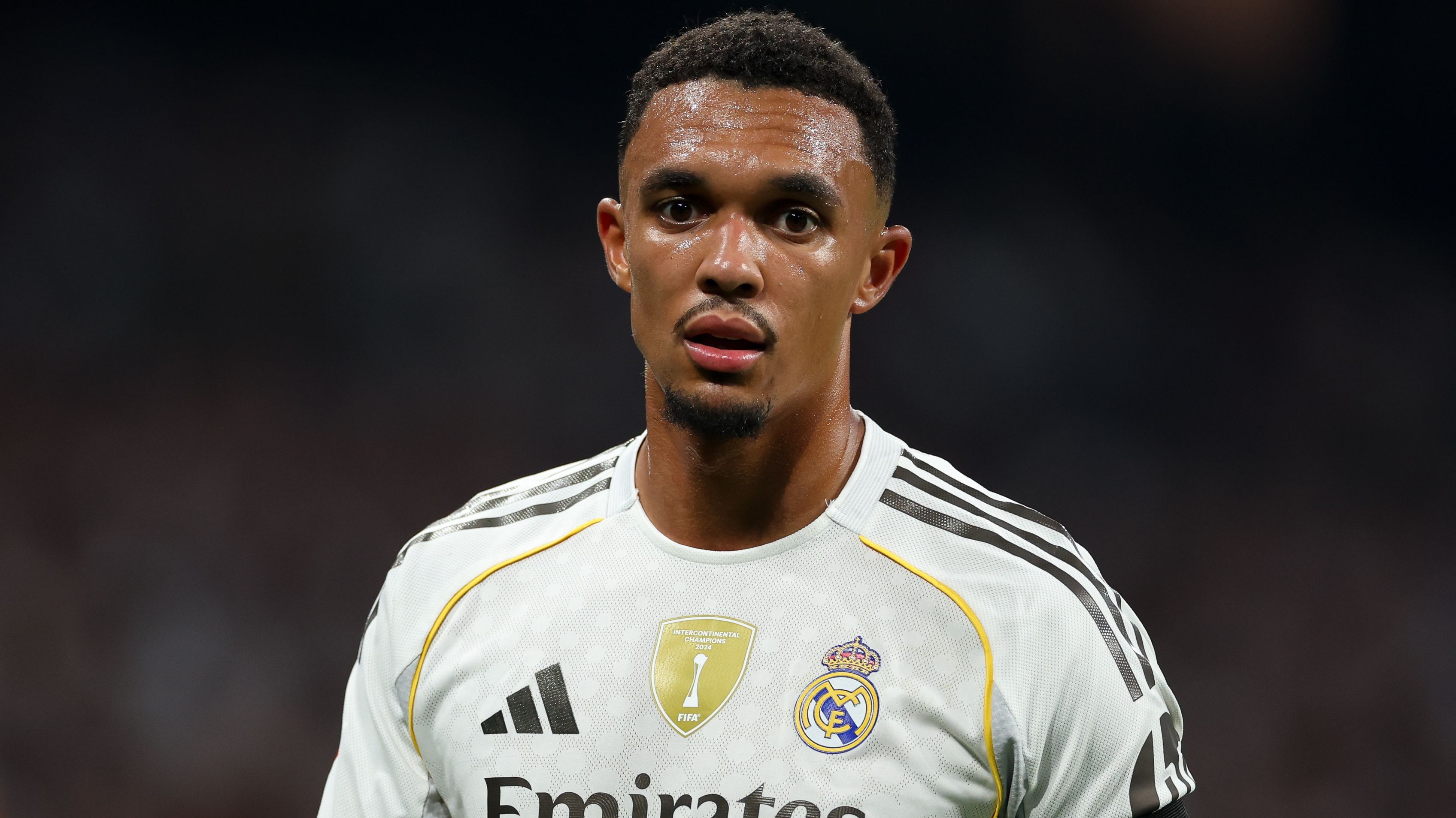 رد ريال مدريد الرسمي على تكهنات انتقال ترينت ألكسندر-أرنولد وسط شائعات رحيله المبكر
