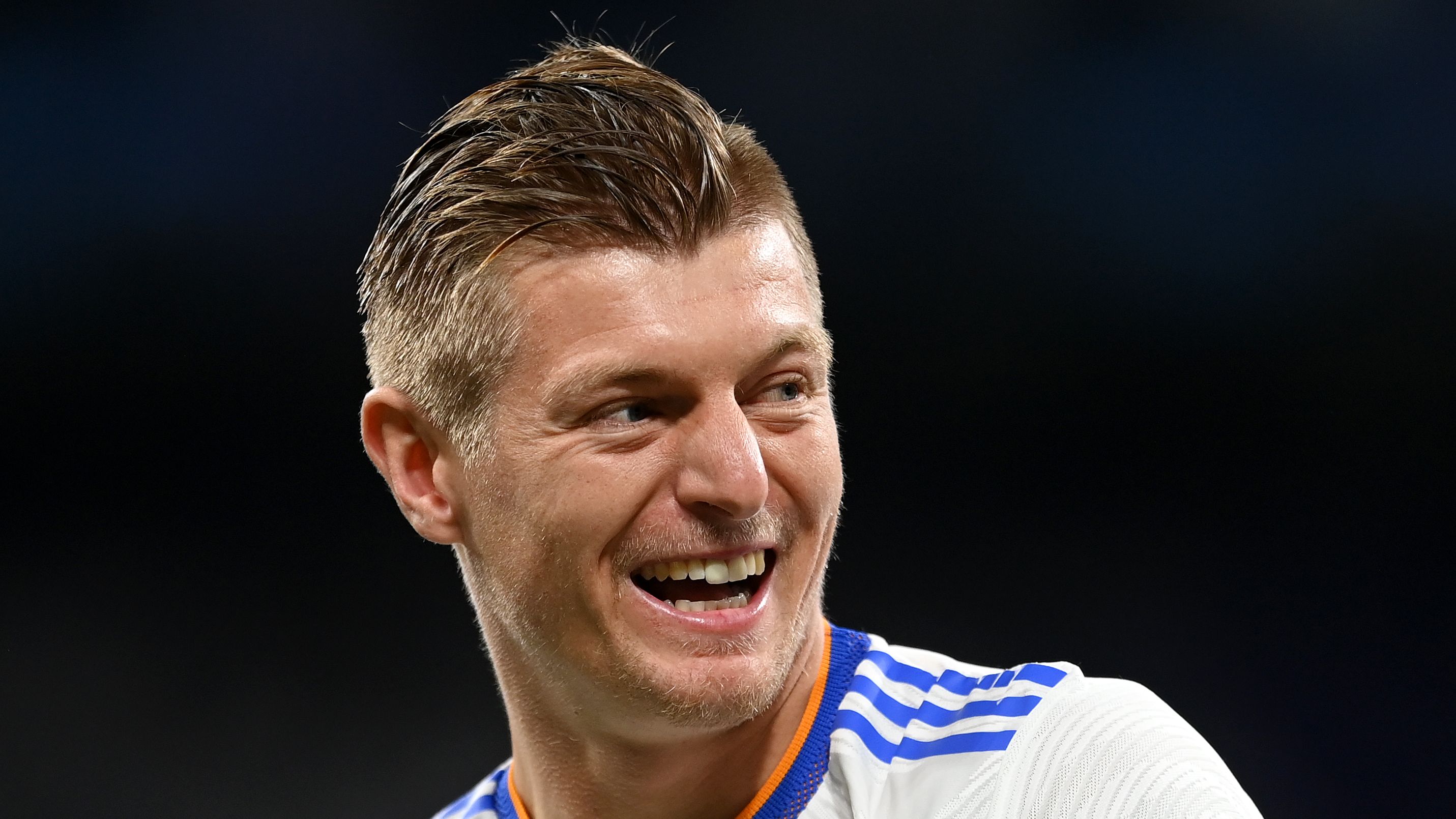 لاعب بايرن ميونيخ السابق يتحدث عن تفوق توني كروس عليه في أكاديمية الشباب ويعترف بتهوره في الملعب