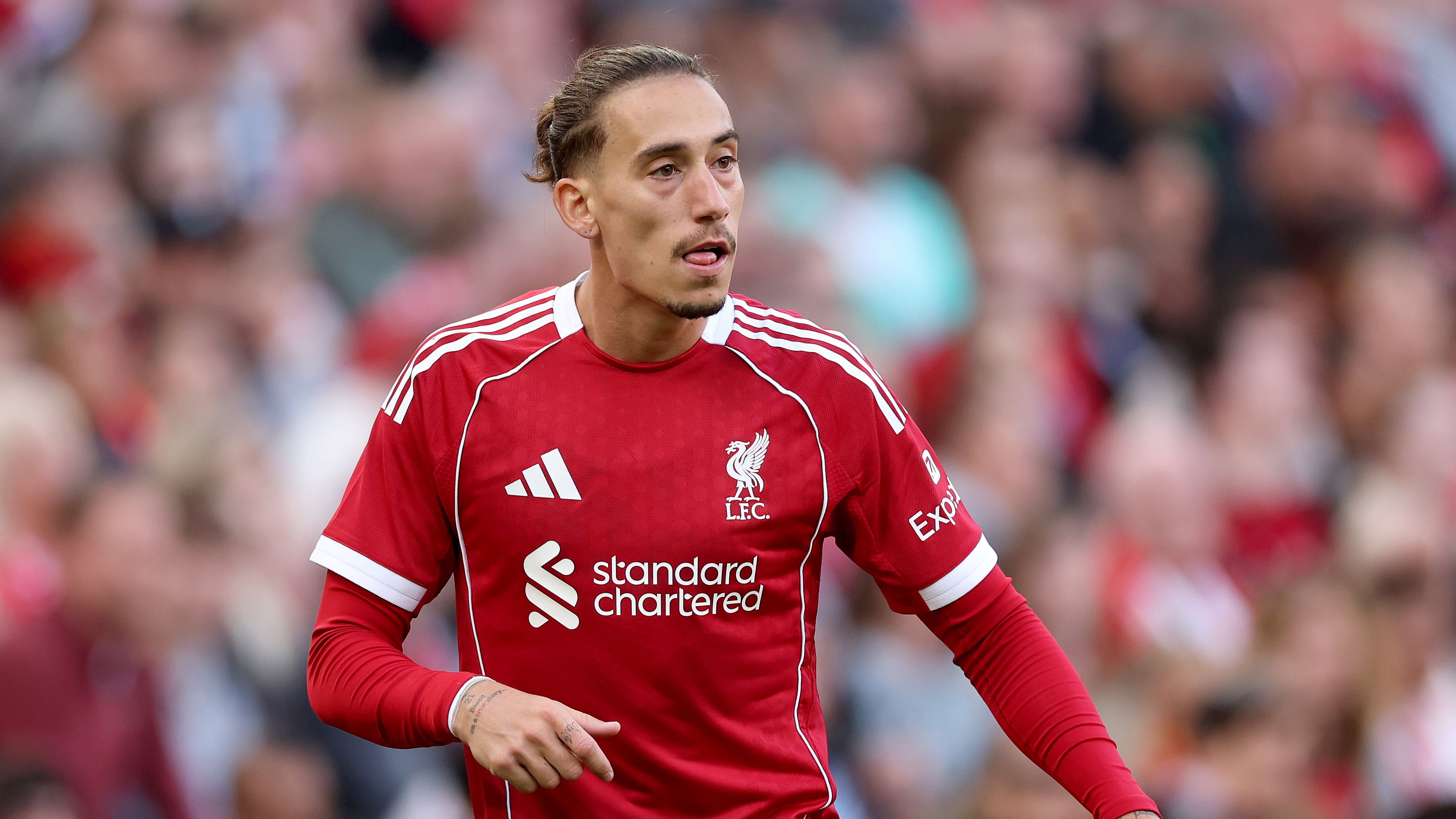 يسعى نادي روما الإيطالي إلى استعارة مدافع ليفربول كوستاس تسيميكاس وسط اهتمام مارسيليا ومفاوضات حاسمة