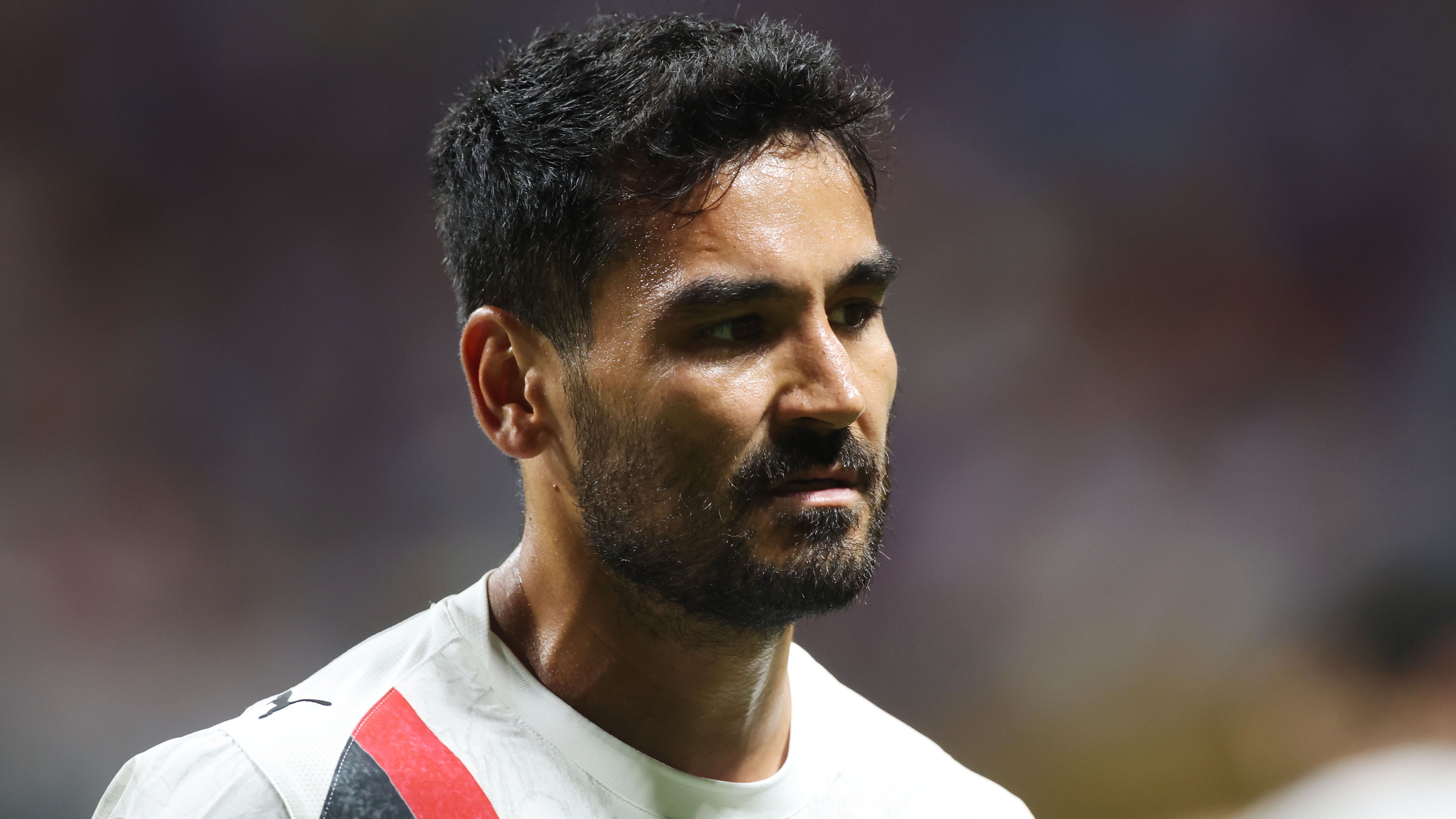 إلكاي جوندوجان يتطلع للعودة إلى الدوري الألماني في ظل تفكير مانشستر سيتي في الانتقال