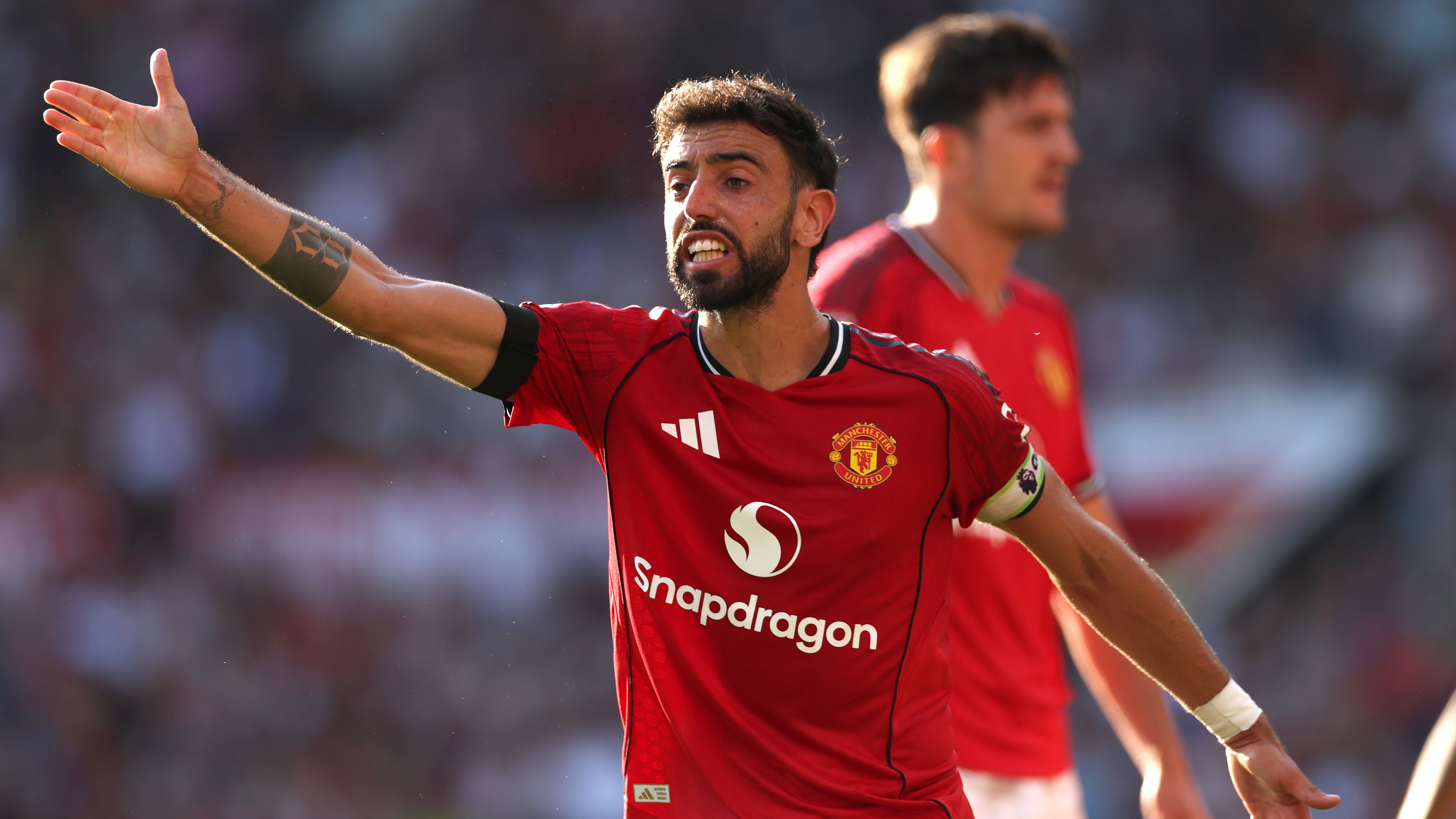 الاتحاد يستهدف قائد مانشستر يونايتد برونو فرنانديز في صفقة انتقال صيفية محتملة بعرض سنوي قدره 33 مليون جنيه إسترليني