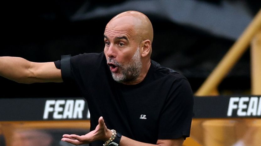 بيب جوارديولا ينتقد إنفاق مانشستر يونايتد وليفربول وأرسنال في سوق الانتقالات بعد أن تفوق منافسوه على مانشستر سيتي في الإنفاق خلال فترة الانتقالات الصيفية