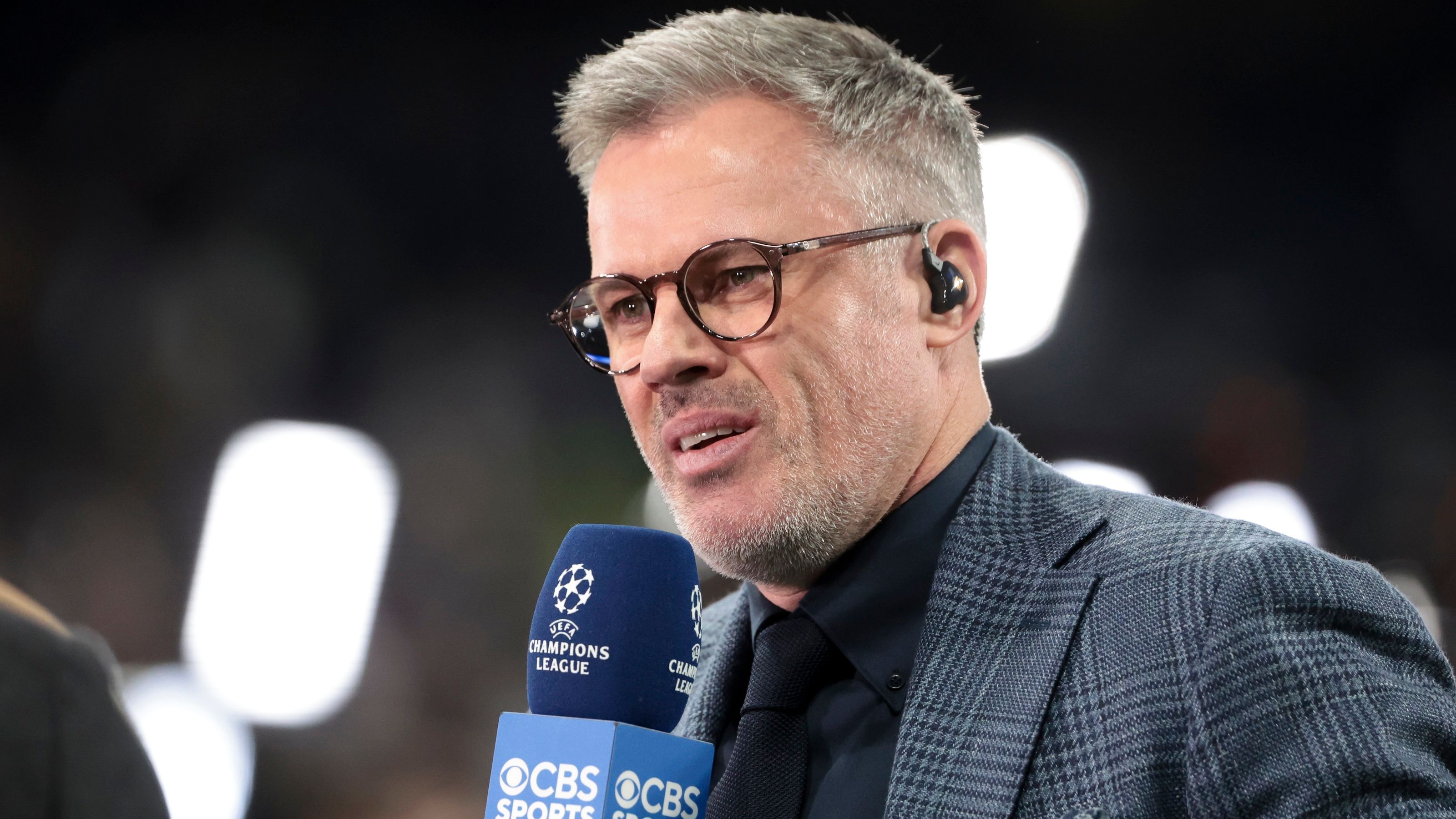 جيمي كاراغر ينصح ليفربول بالتعاقد مع كيليان مبابي كبديل لألكسندر إيزاك، ويقترح رسوم انتقال تزيد عن 130 مليون جنيه إسترليني