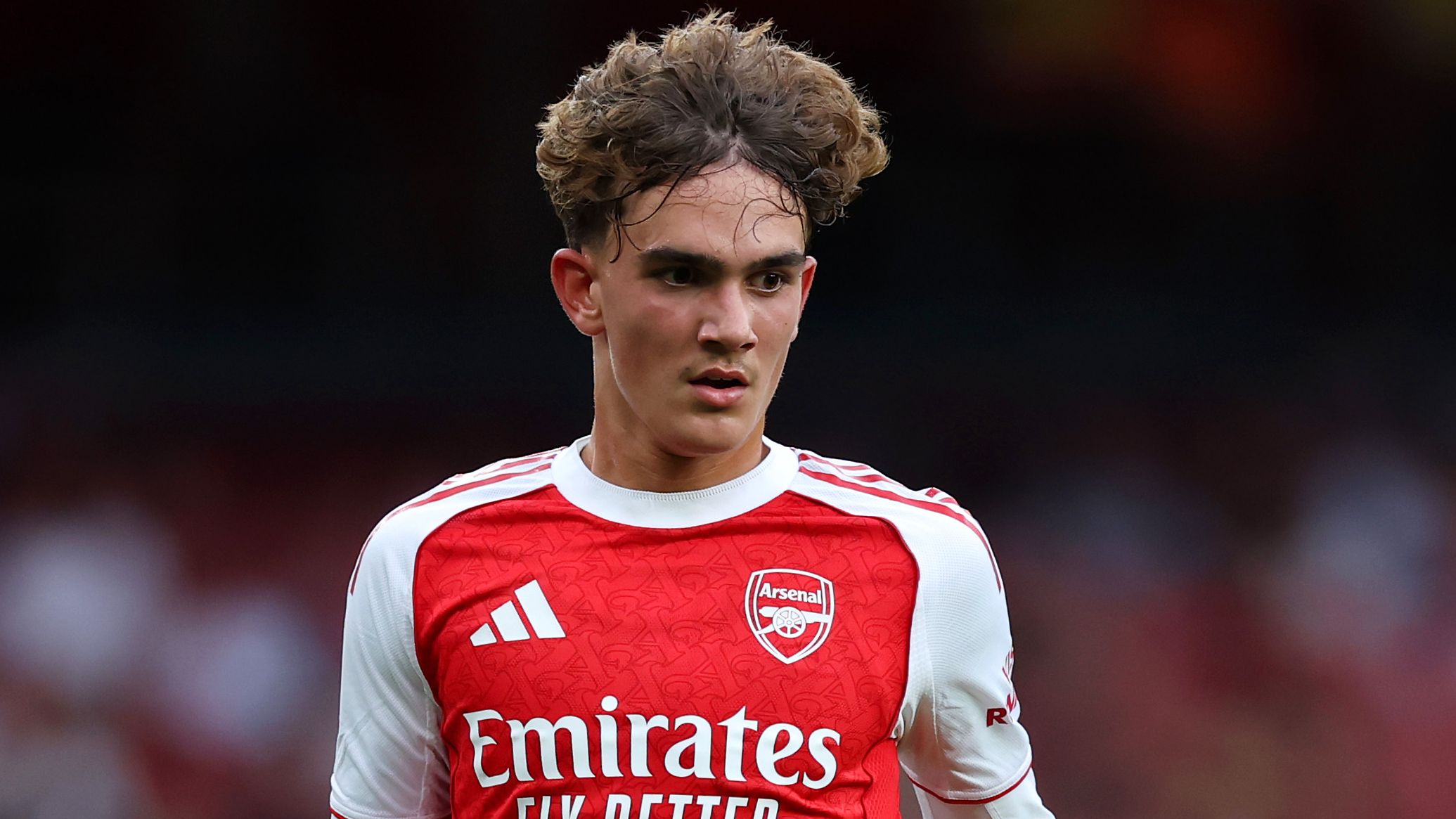 مارتن أوديجارد يدعو للصبر مع ماكس دومان لاعب أرسنال، ويتصوره كلاعب نجم المستقبل