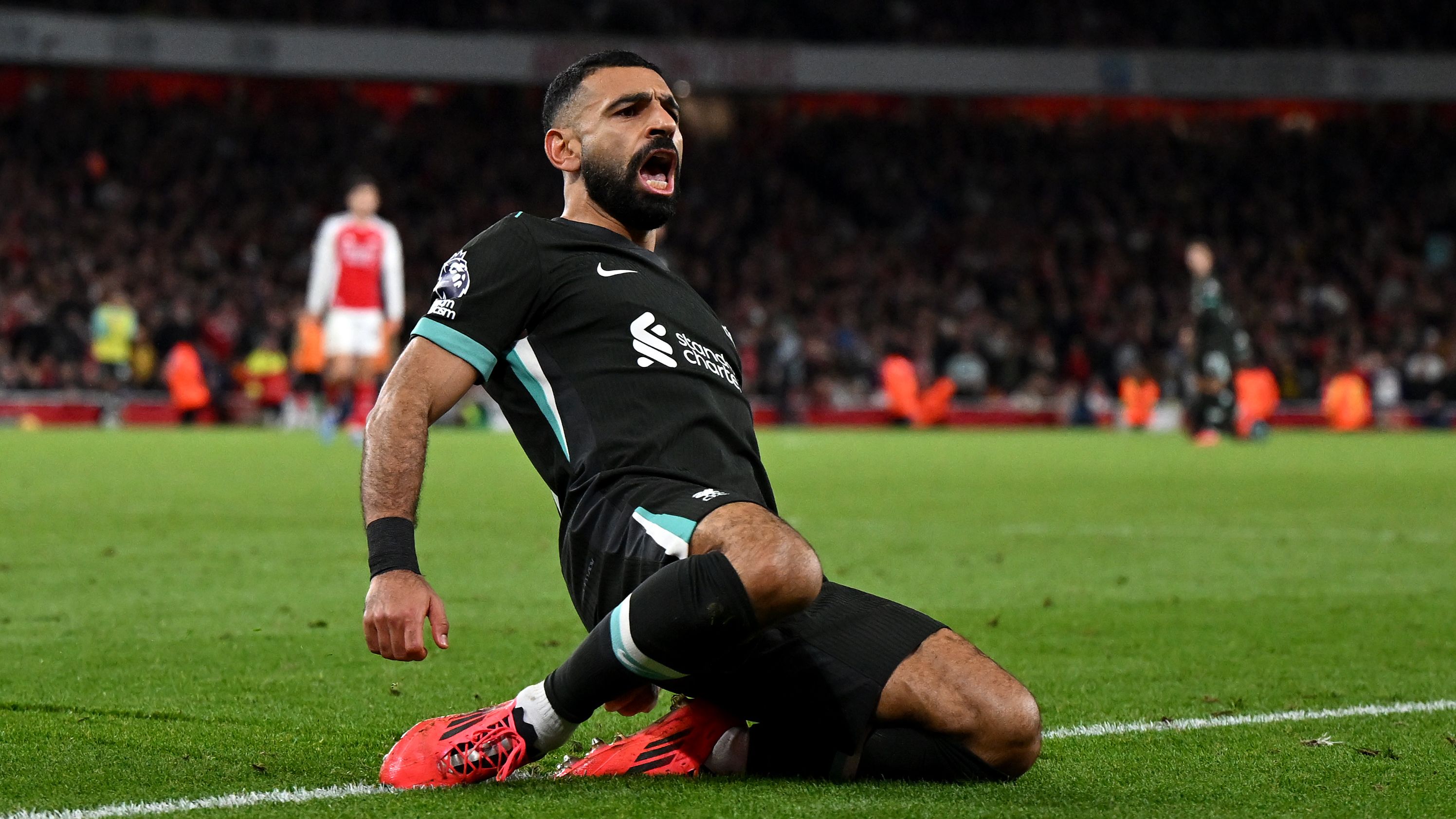 محمد صلاح يرشح أرسنال للفوز بالدوري الإنجليزي الممتاز قبل مواجهة حاسمة في أنفيلد