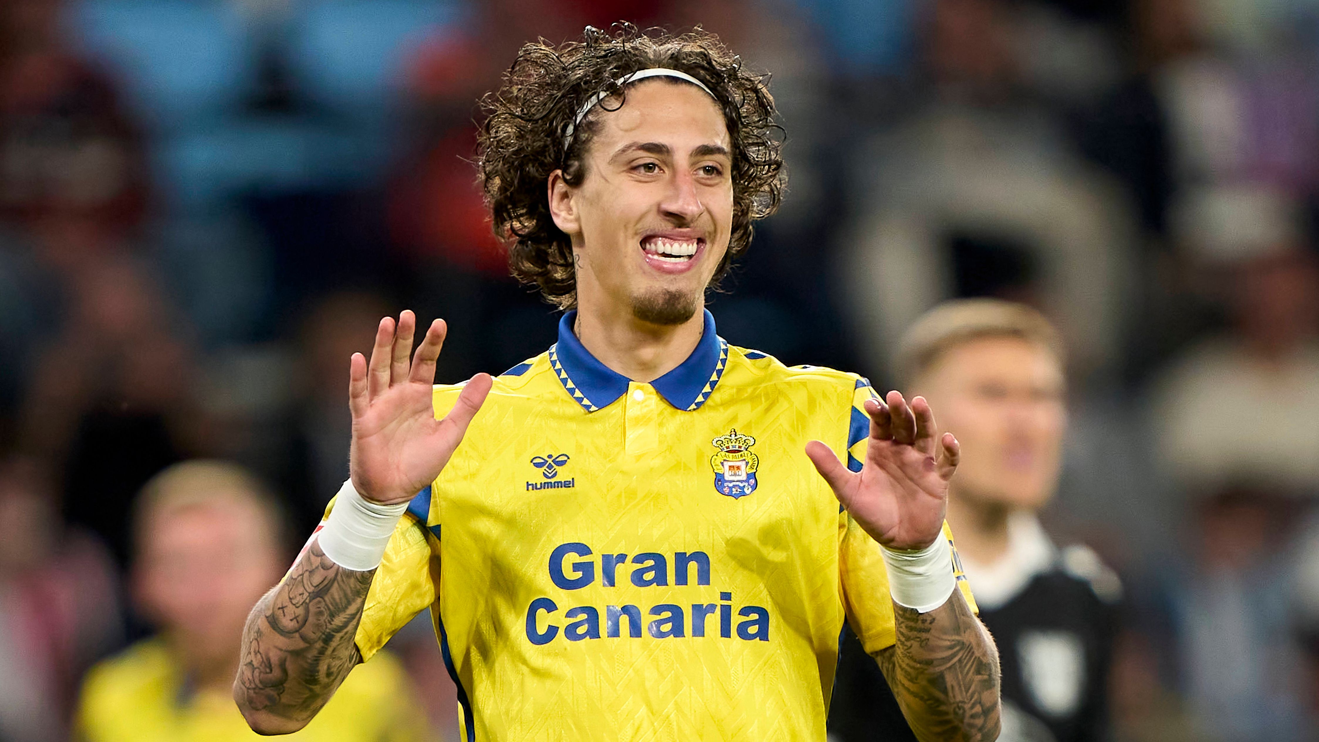 بوروسيا دورتموند يُبرم صفقة بقيمة 27 مليون يورو لضم فابيو سيلفا مهاجم وولفرهامبتون واندررز