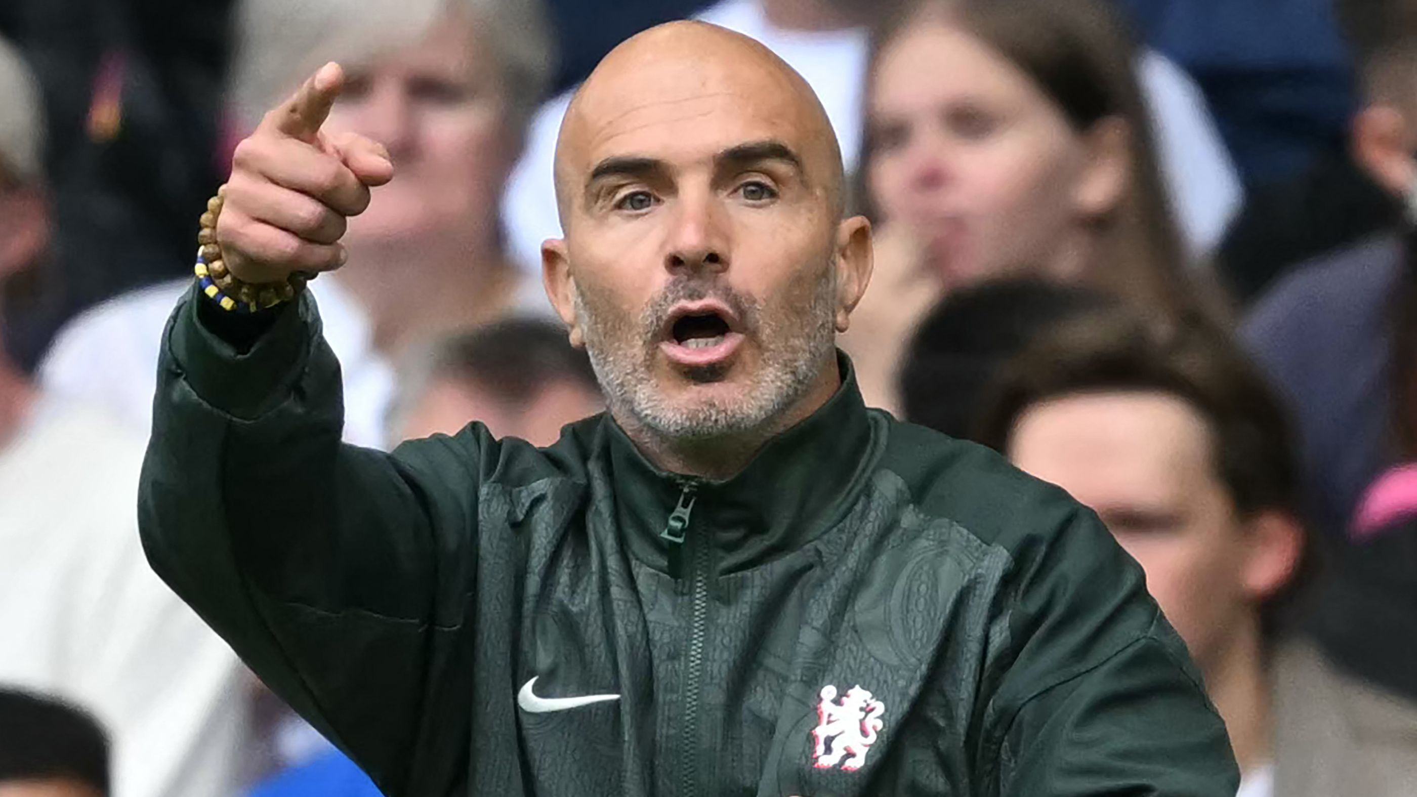 تشيلسي يُعير موهبة شابة إلى الدوري الهولندي: لاعب شاب يوقع عقدًا جديدًا في اليوم الأخير من سوق الانتقالات