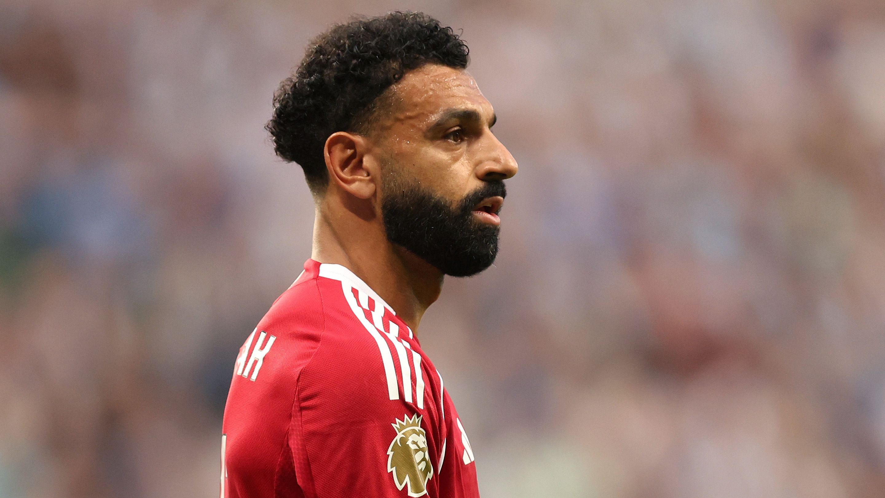 محمد صلاح يدافع عن الأبطال ضد ادعاءات إهانة الجماهير بشأن التعاقد مع فيرتز وإيزاك
