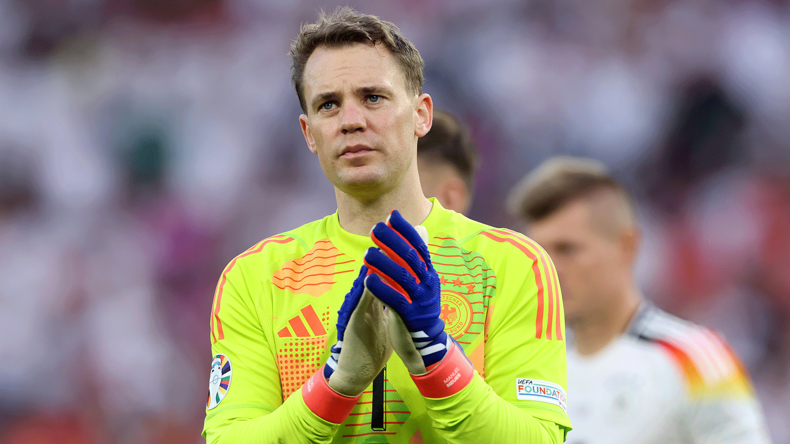 وكيل أعمال مانويل نوير يؤكد انفتاح نجمه على العودة إلى ألمانيا للمشاركة في كأس العالم