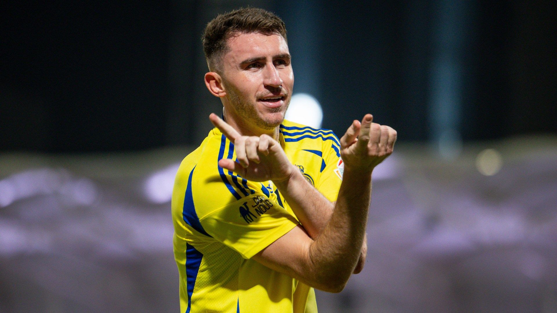 اقترح أيمريك لابورت الانتقال إلى العملاق التركي هربًا من النصر بعد انهيار صفقة نادي أتليتيك بسبب تعقيدات أوراق الدوري السعودي للمحترفين