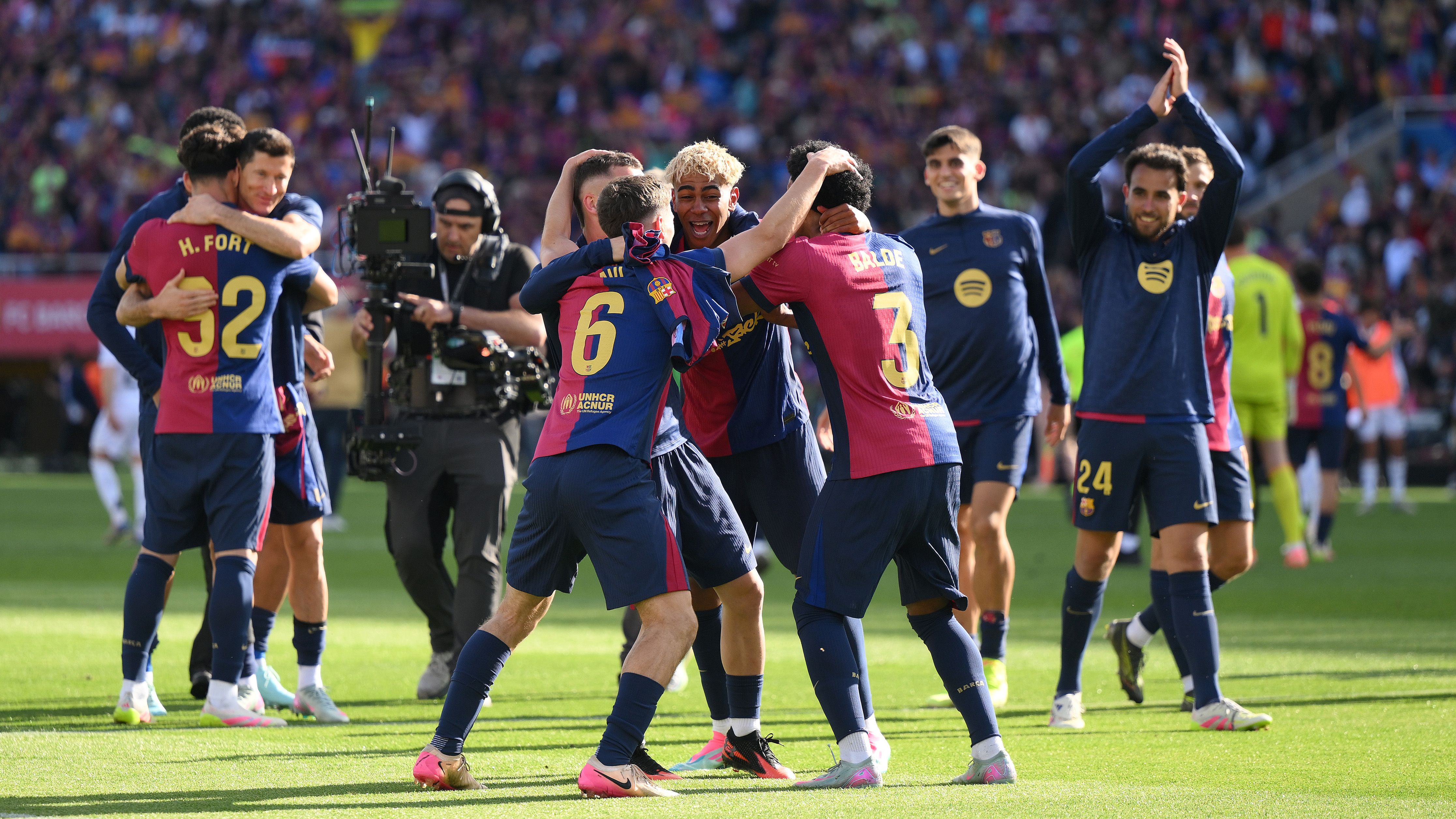 برشلونة لا يستطيع ضمان عودة جديدة إلى كامب نو مع اقتراب الموعد النهائي لدوري أبطال أوروبا