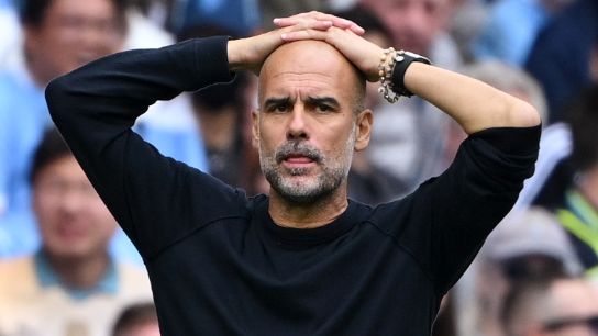 كشف دور رئيس برشلونة السابق في حملة مدفوعة على مواقع التواصل الاجتماعي تستهدف بيب جوارديولا ومنافسيه عبر رسائل واتساب