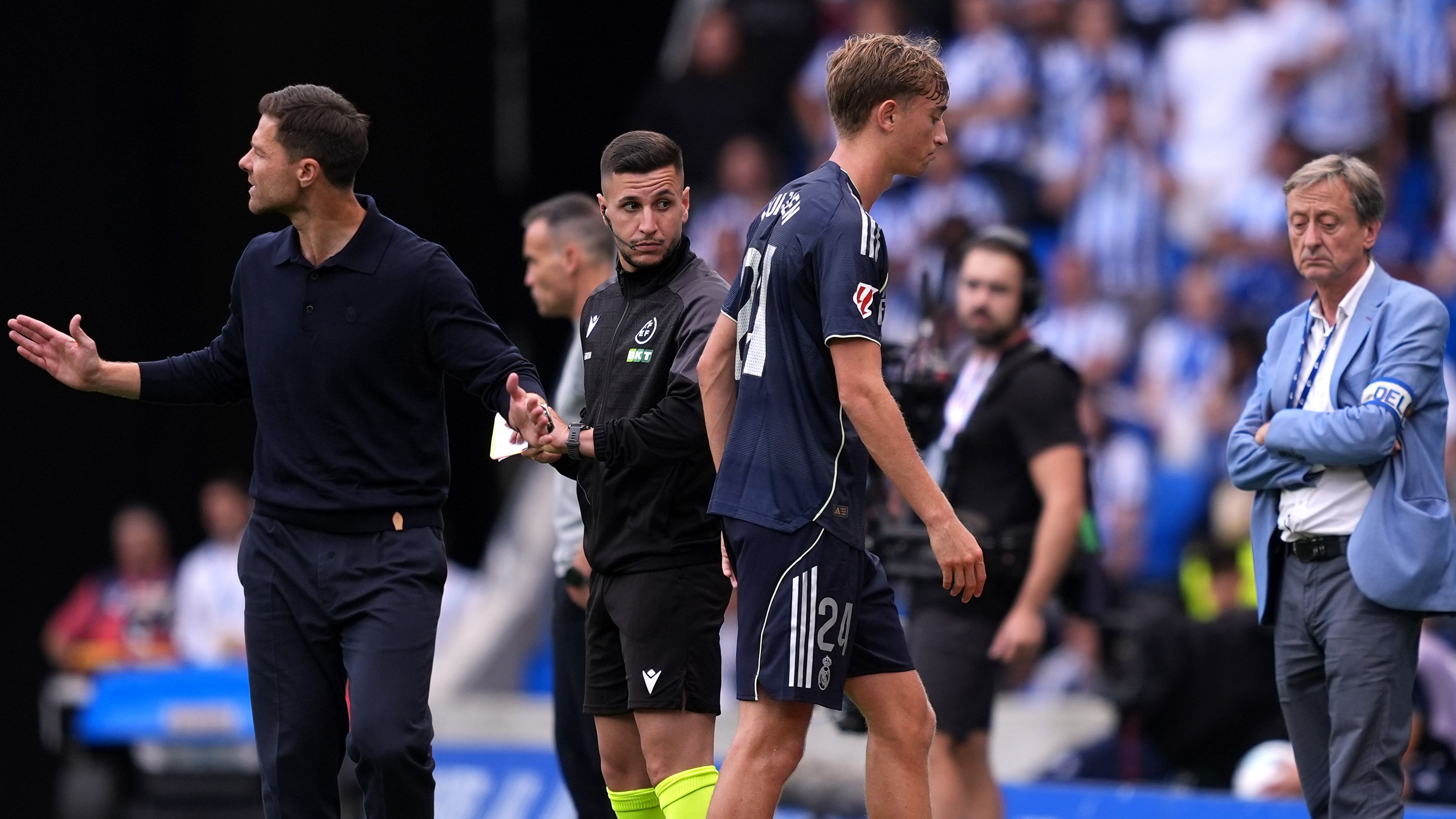 ريال مدريد يتلقى عقوبة البطاقة الحمراء لهويسن بعد رفض رابطة الدوري الإسباني الاستئناف، مما يعقد قرارات اختيار ألونسو